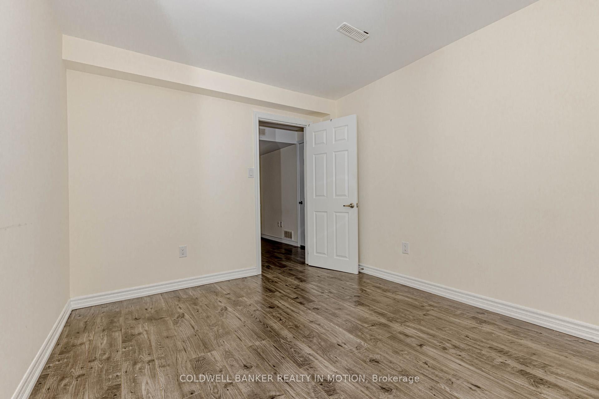 Photo 21 of Unit Basement, 23 Dusk Drive, Brampton, Credit Valley — HOMEH