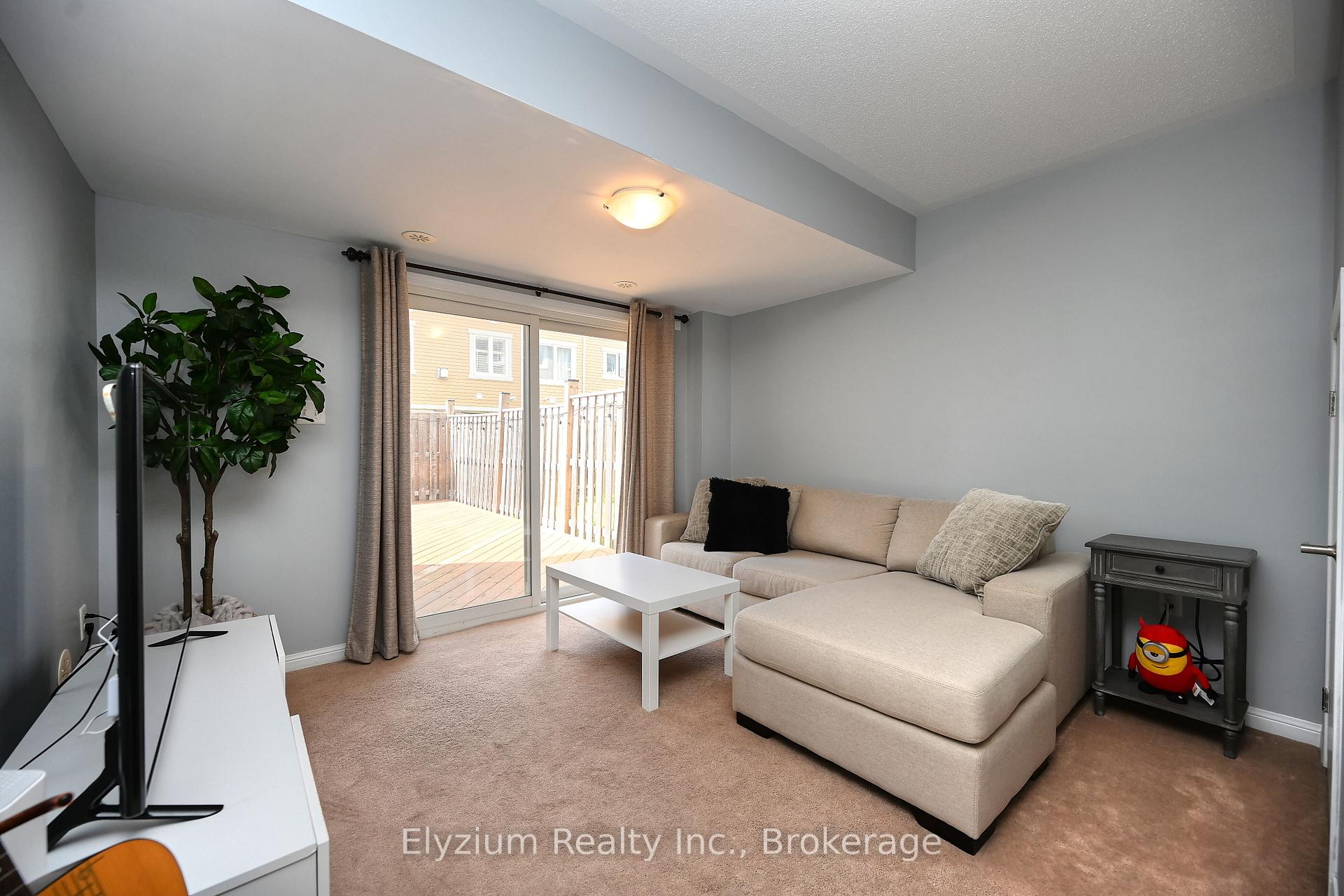 Photo 6 of 60 Lathbury Street, Brampton, Northwest Brampton — HOMEH