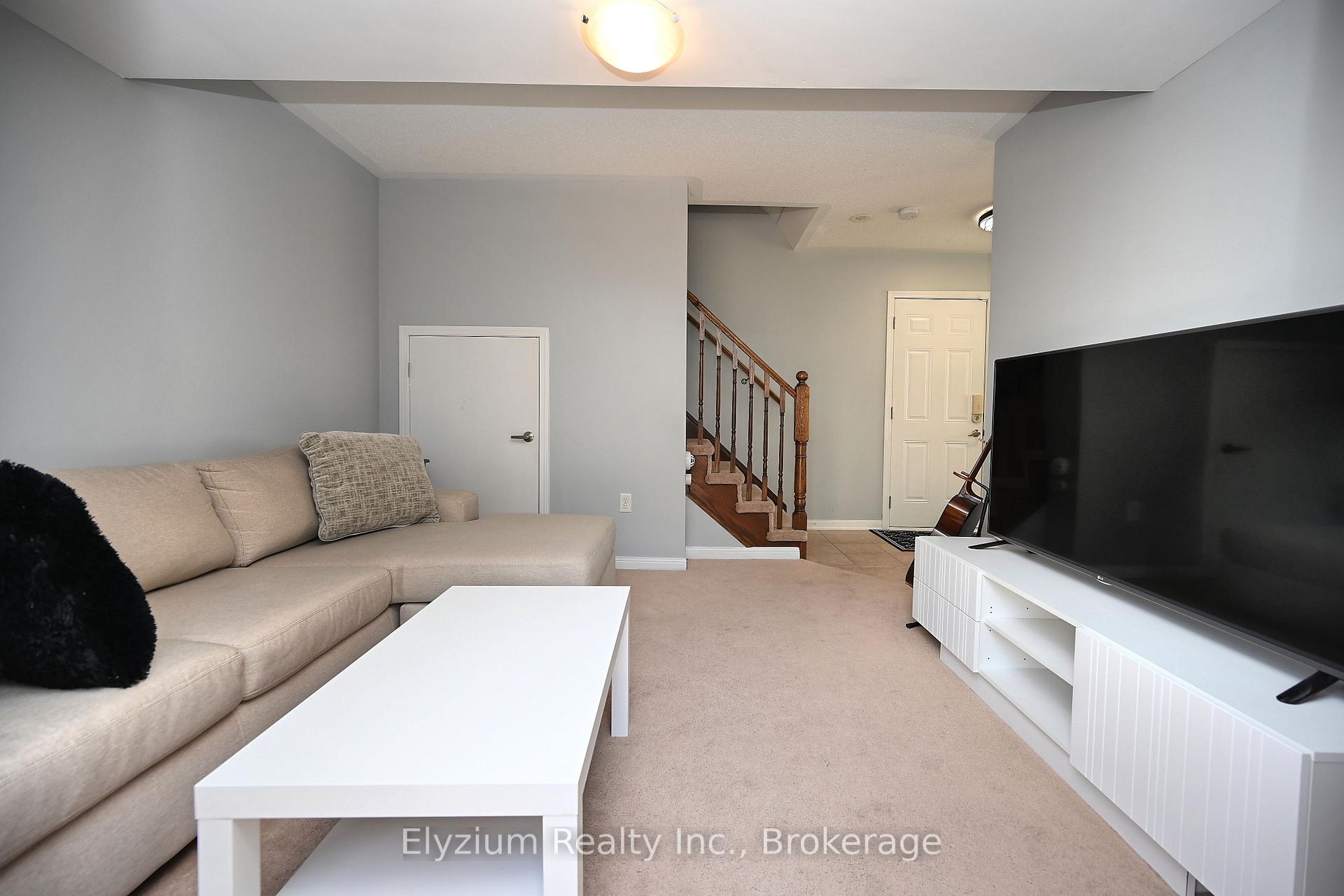 Photo 8 of 60 Lathbury Street, Brampton, Northwest Brampton — HOMEH