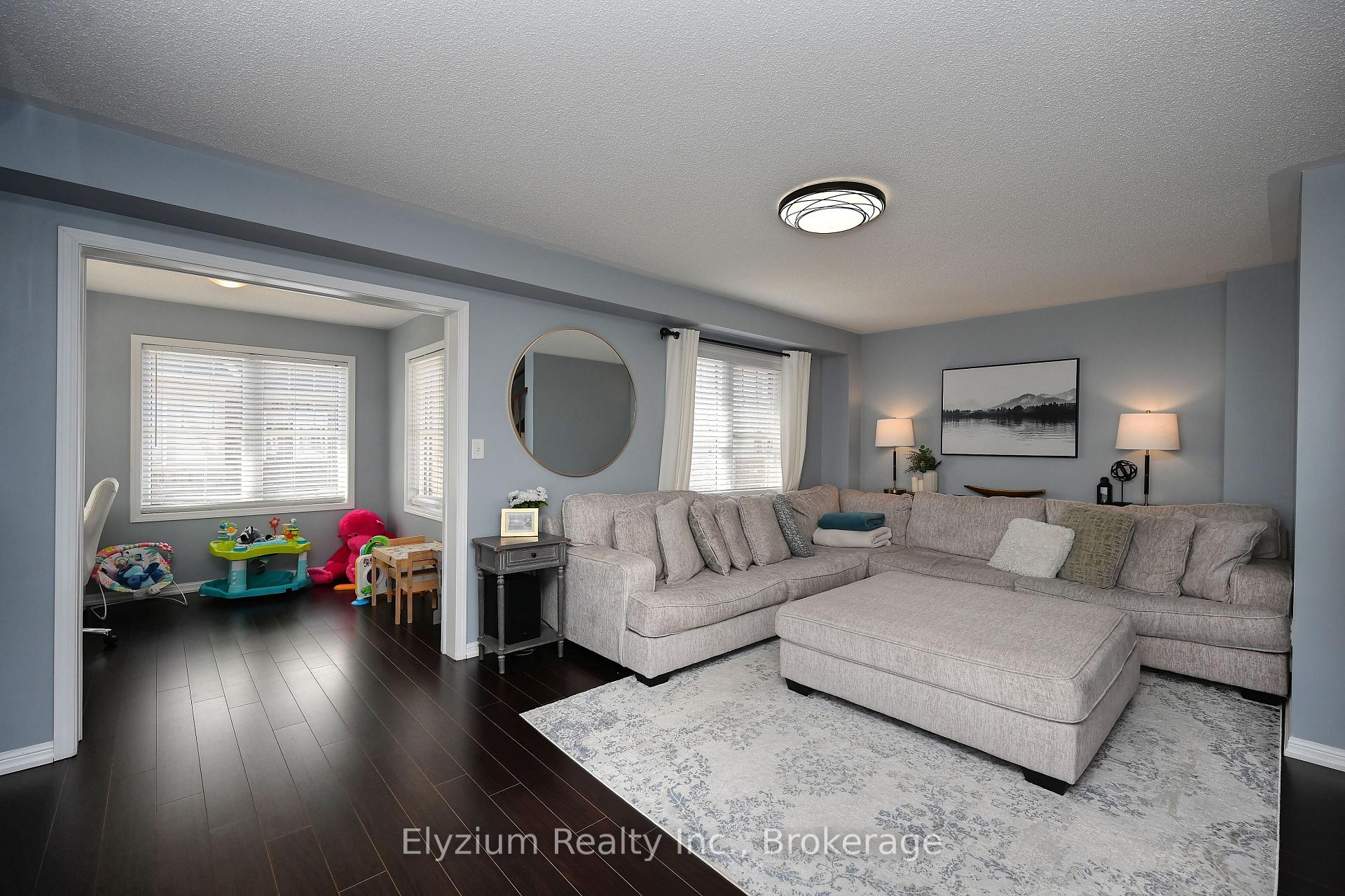 Photo 15 of 60 Lathbury Street, Brampton, Northwest Brampton — HOMEH