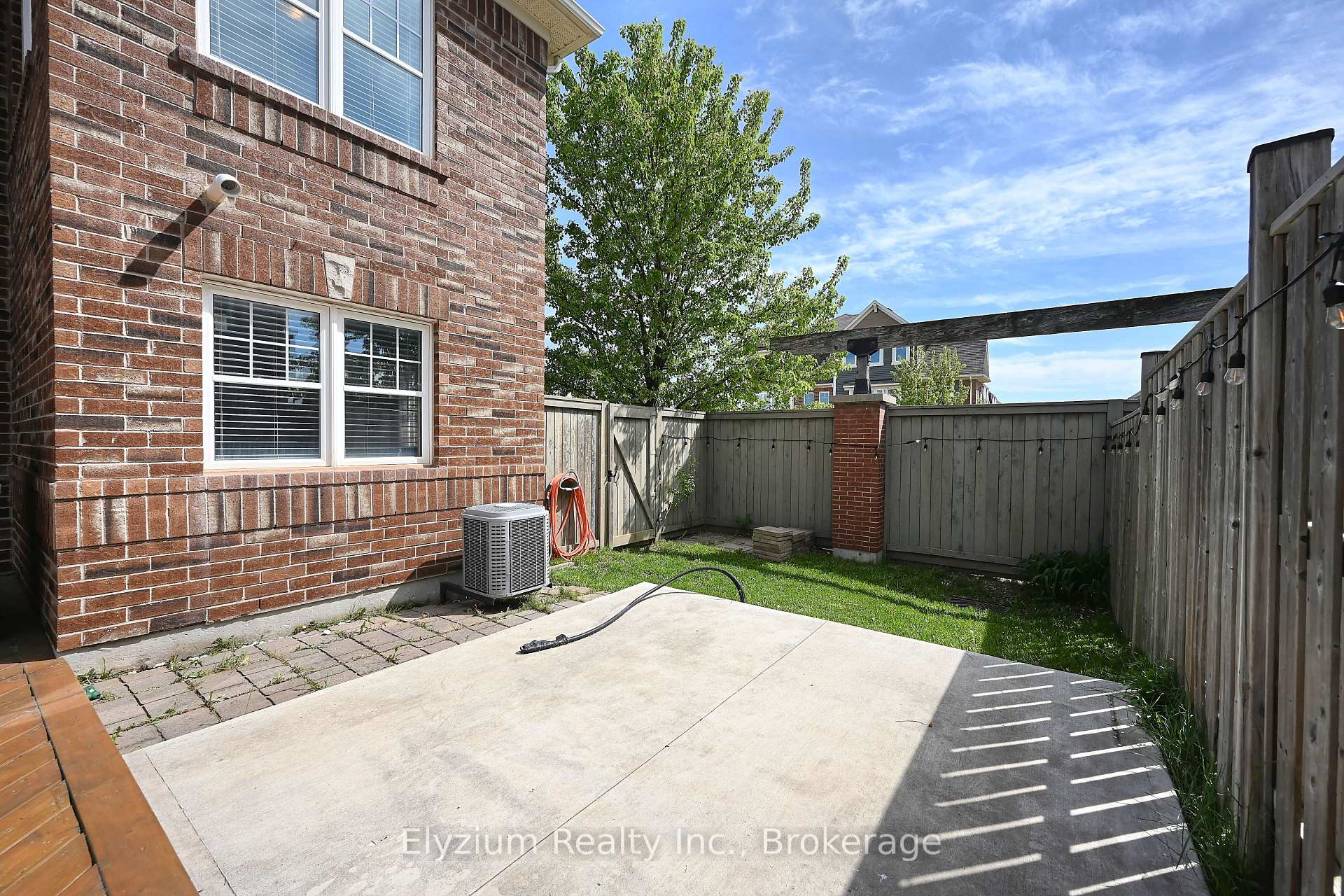 Photo 37 of 60 Lathbury Street, Brampton, Northwest Brampton — HOMEH