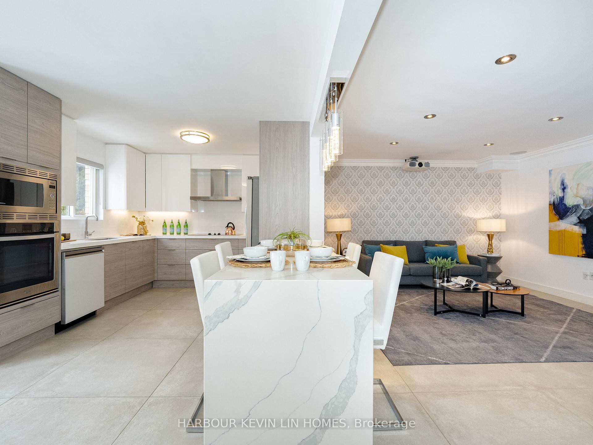 Photo 15 of 106 Blackthorn Drive, Vaughan, Maple — HOMEH