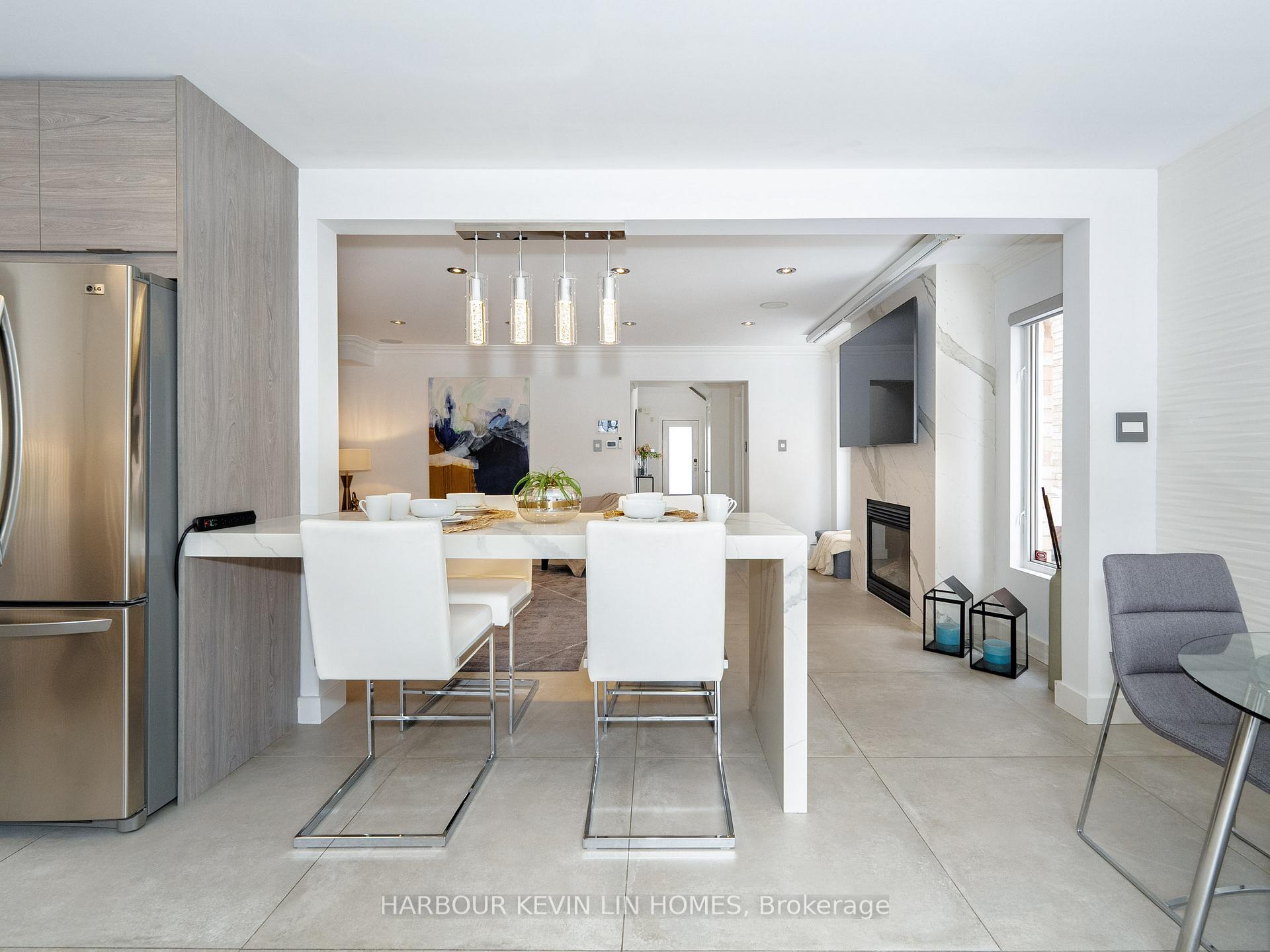 Photo 17 of 106 Blackthorn Drive, Vaughan, Maple — HOMEH