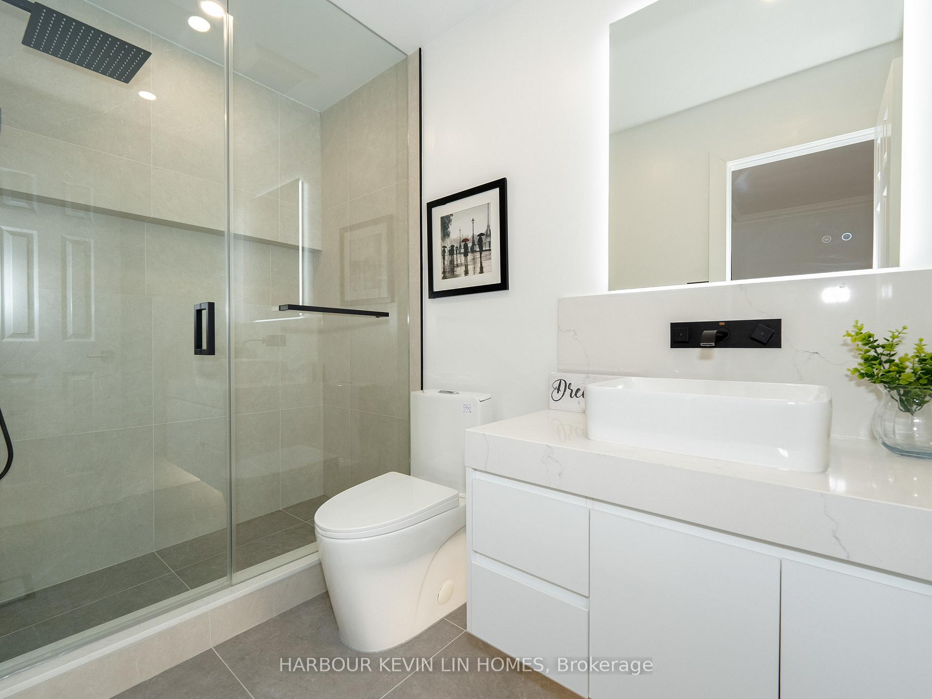 Photo 30 of 106 Blackthorn Drive, Vaughan, Maple — HOMEH