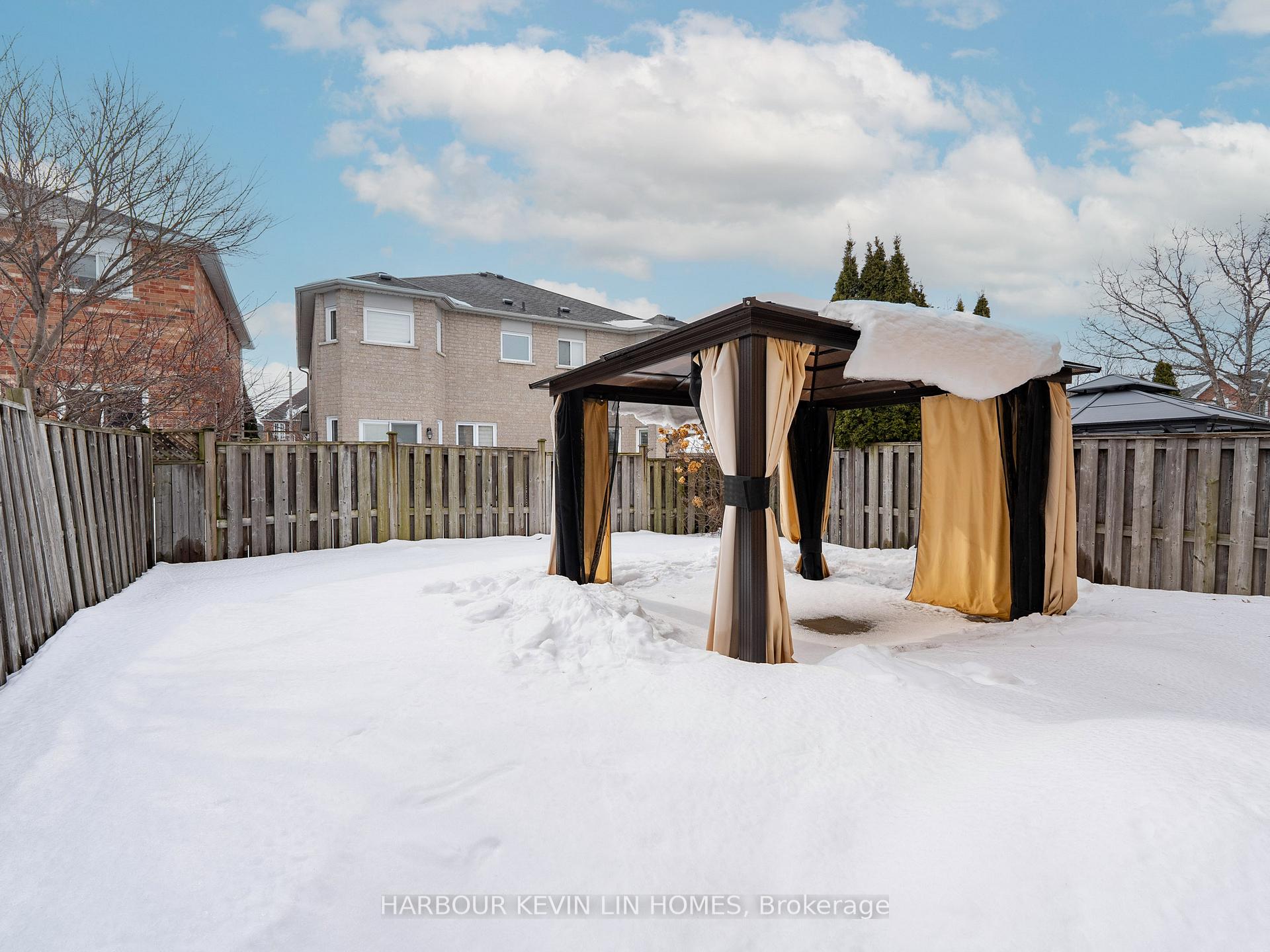 Photo 48 of 106 Blackthorn Drive, Vaughan, Maple — HOMEH