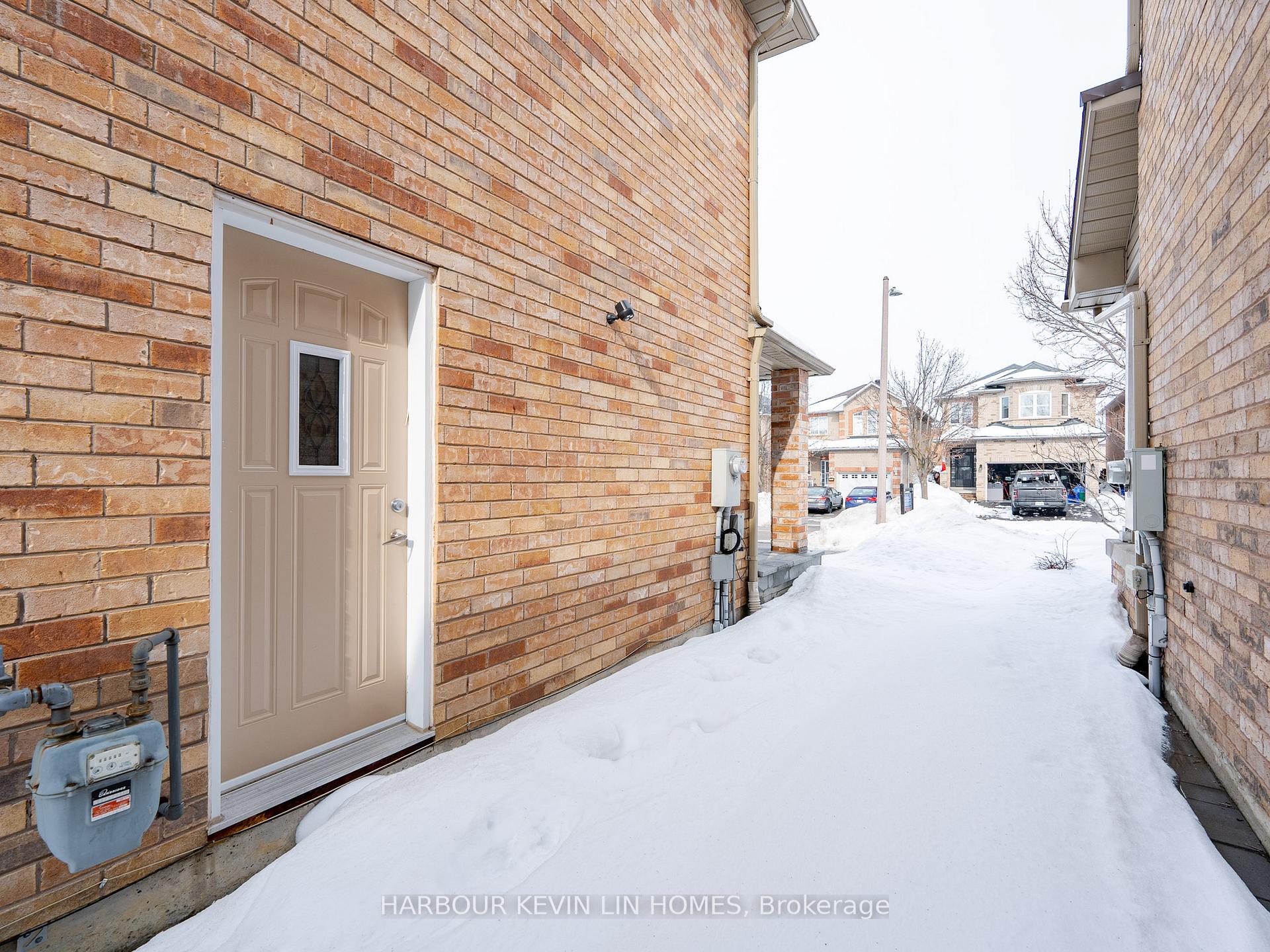 Photo 50 of 106 Blackthorn Drive, Vaughan, Maple — HOMEH