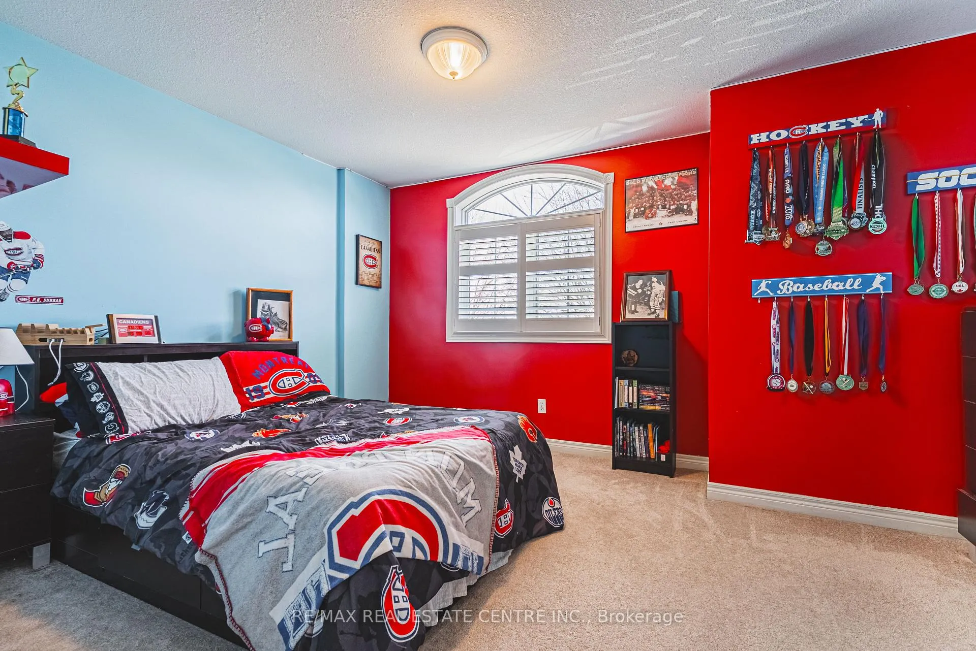 Photo 20 of 19 Liuna Court, Hamilton, Winona Park — HOMEH