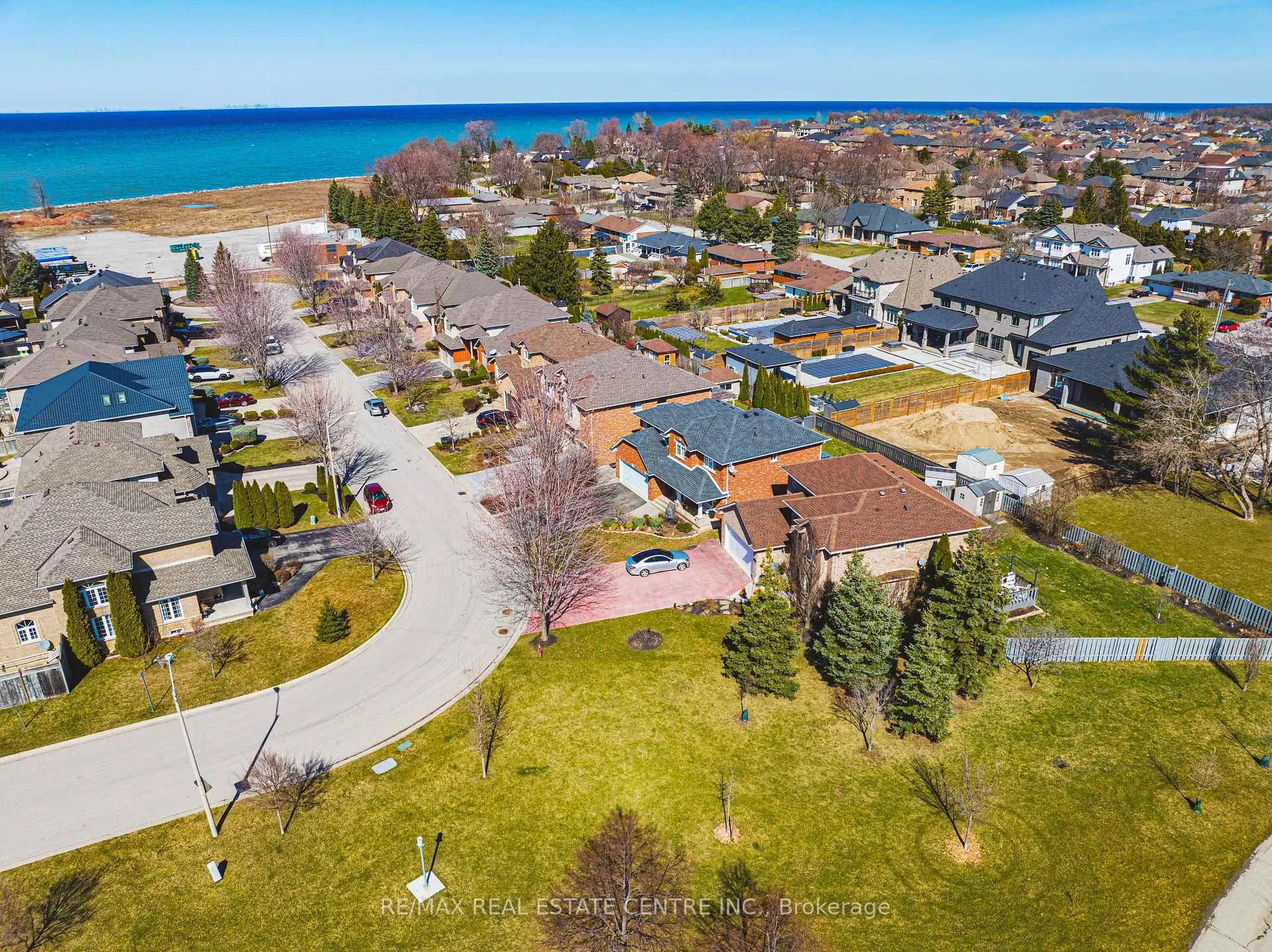 Photo 40 of 19 Liuna Court, Hamilton, Winona Park — HOMEH
