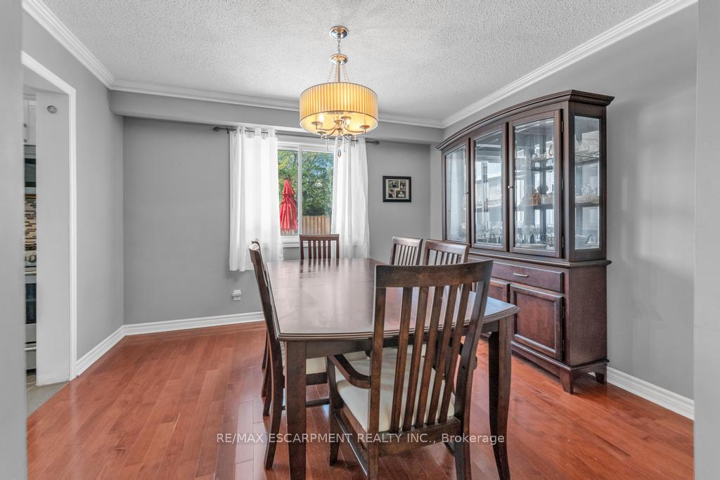 Photo 6 of 14 Greening Avenue, Hamilton, Stoney Creek — HOMEH