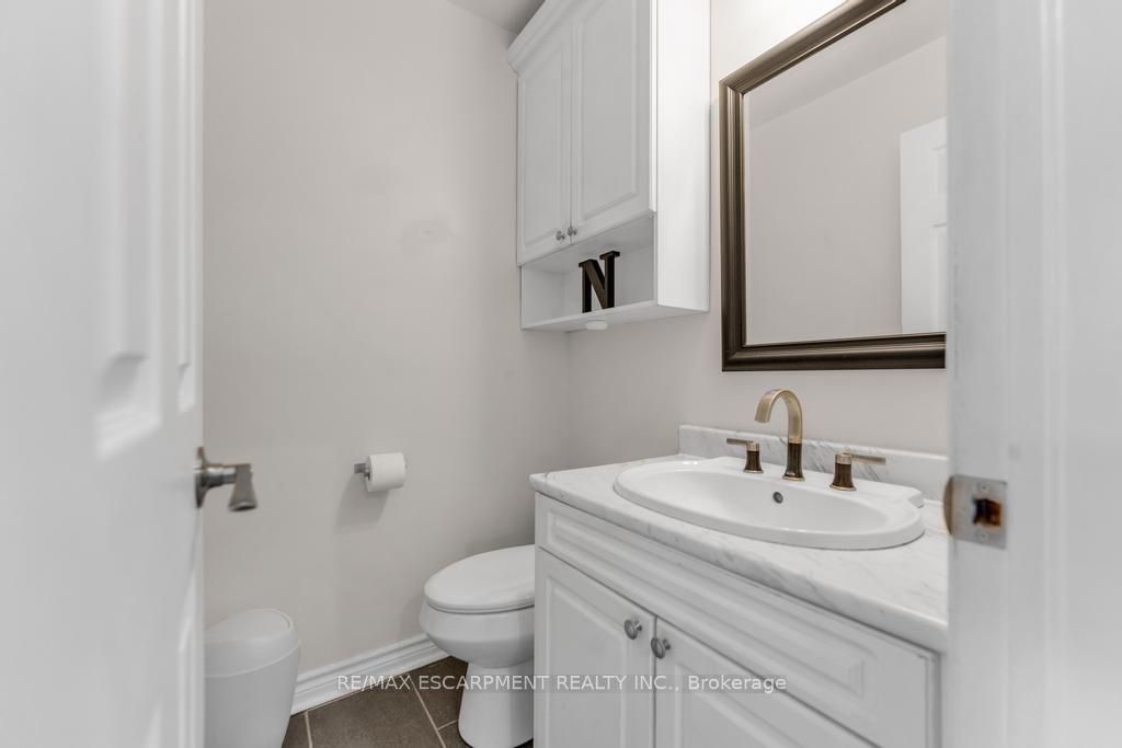 Photo 13 of 14 Greening Avenue, Hamilton, Stoney Creek — HOMEH