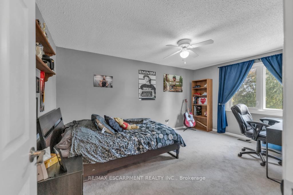 Photo 18 of 14 Greening Avenue, Hamilton, Stoney Creek — HOMEH