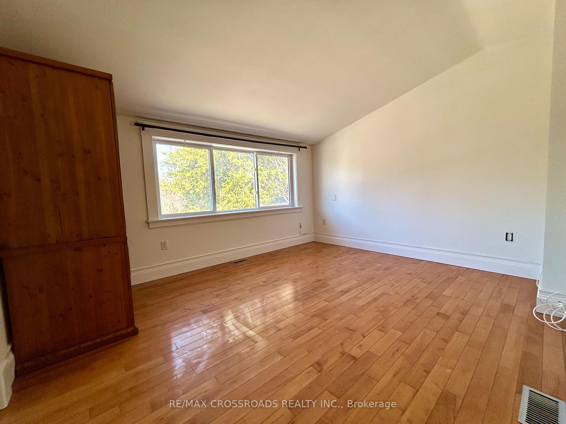 Photo 11 of 20 Ransom Street, Aurora, Aurora Village — HOMEH