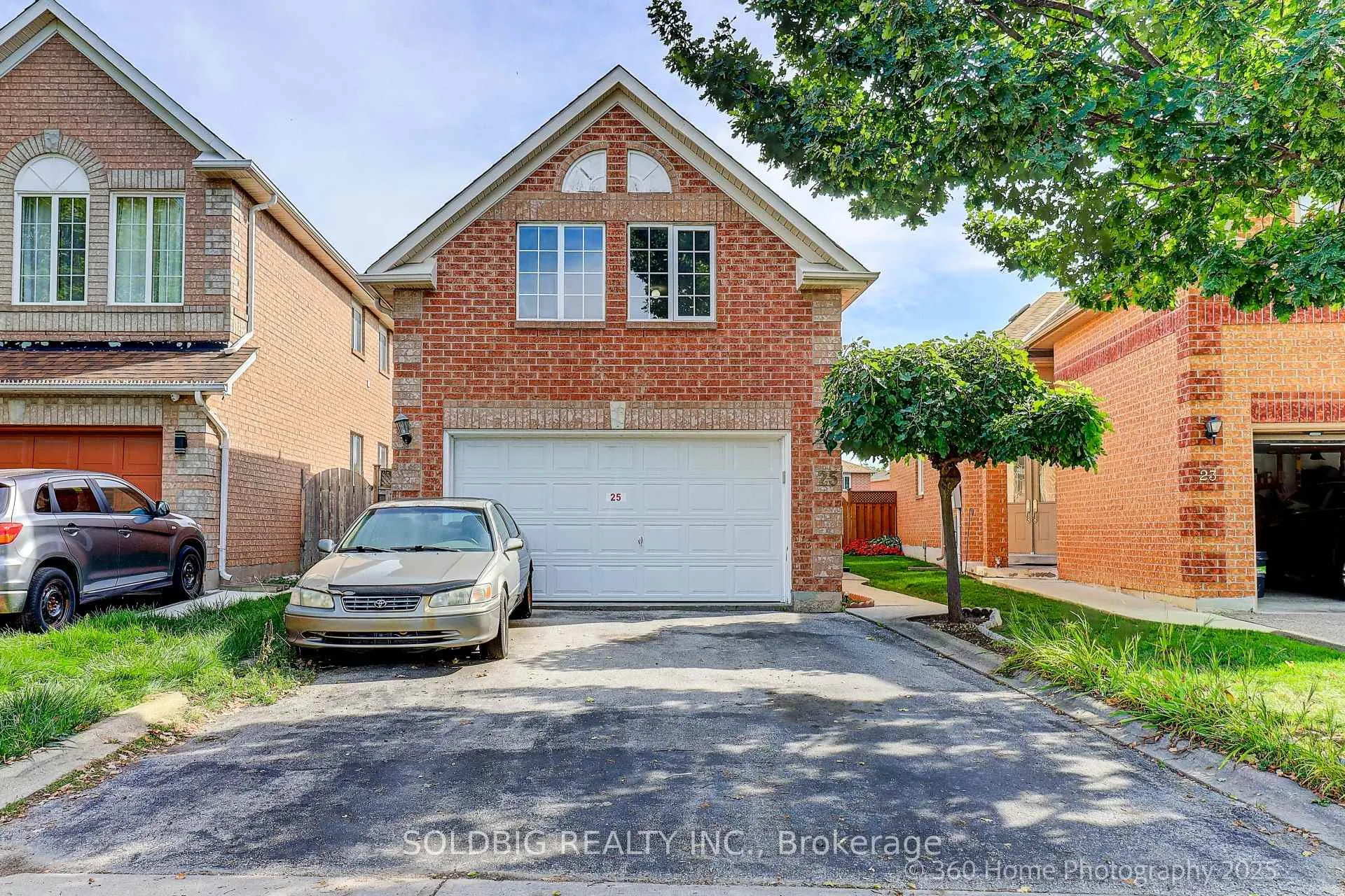 Photo 1 of 25 Trailridge Drive, Brampton, Brampton West — HOMEH
