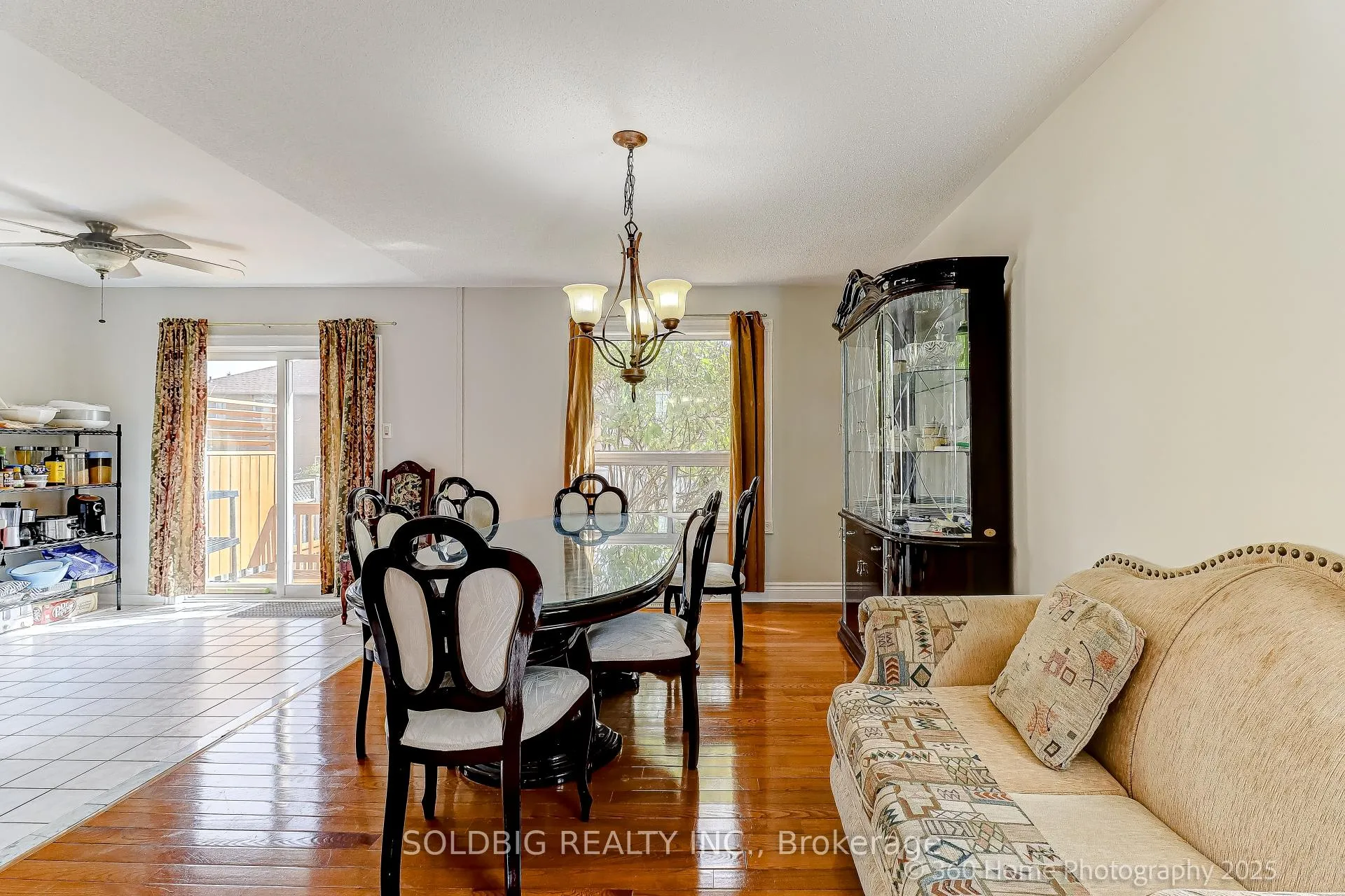 Photo 12 of 25 Trailridge Drive, Brampton, Brampton West — HOMEH