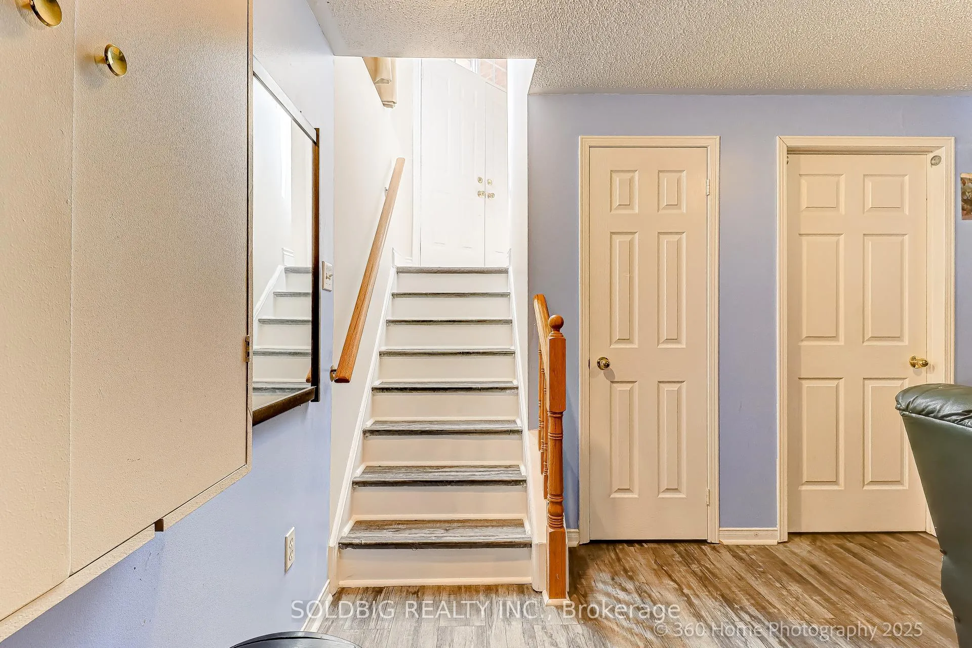 Photo 13 of 25 Trailridge Drive, Brampton, Brampton West — HOMEH