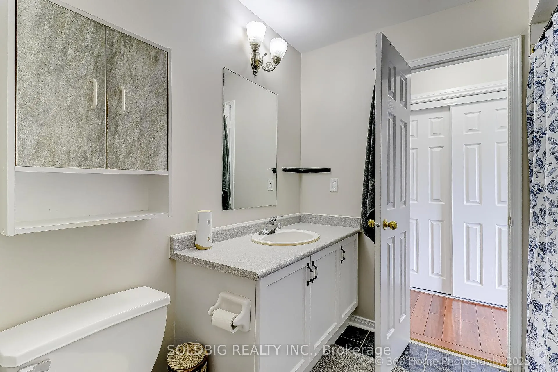 Photo 22 of 25 Trailridge Drive, Brampton, Brampton West — HOMEH