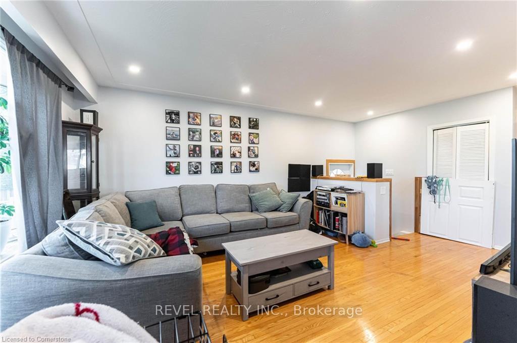 Photo 16 of 198 Berko Avenue, Hamilton, Lawfield — HOMEH