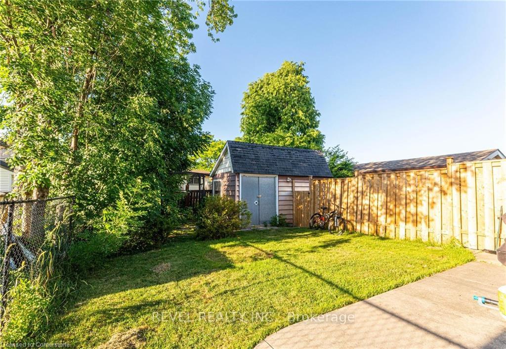 Photo 21 of 198 Berko Avenue, Hamilton, Lawfield — HOMEH