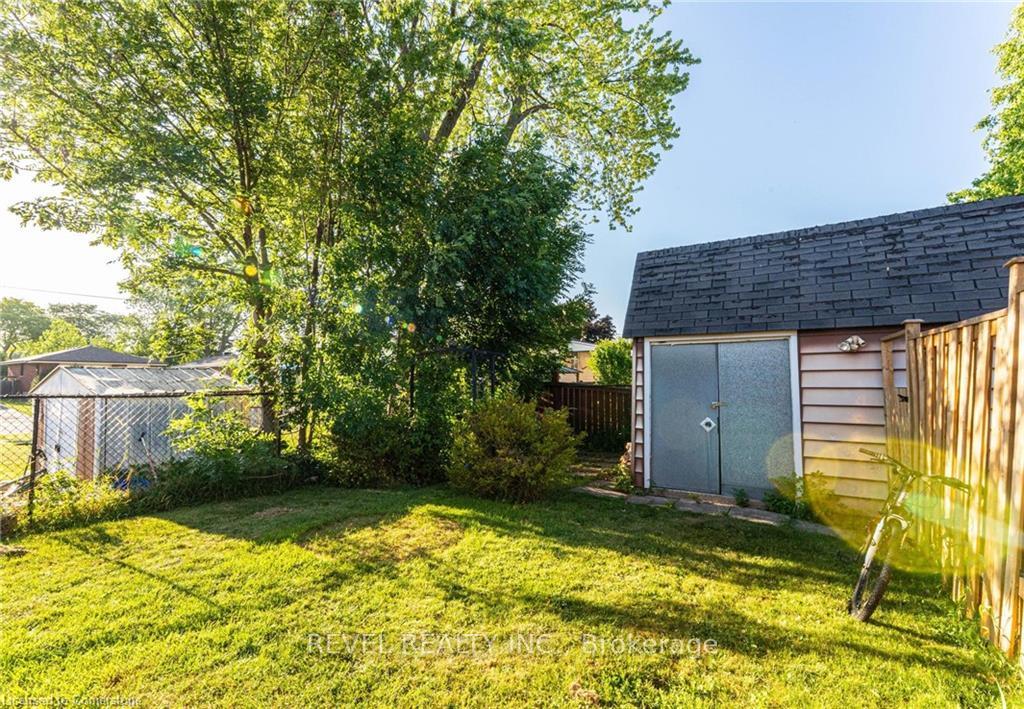Photo 22 of 198 Berko Avenue, Hamilton, Lawfield — HOMEH