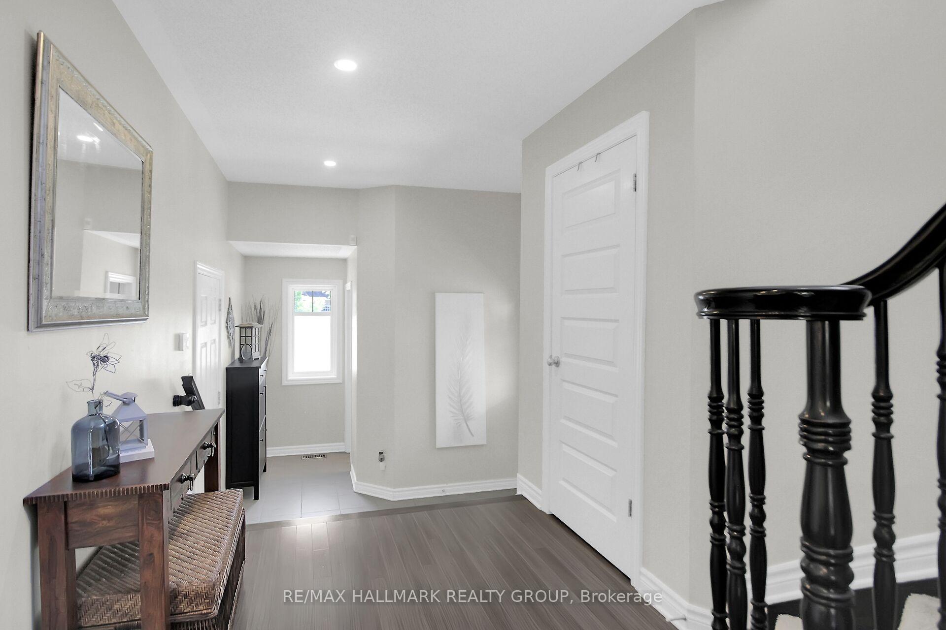 Photo 5 of 309 Balinroan Crescent, Ottawa, Barrhaven - Strandherd — HOMEH