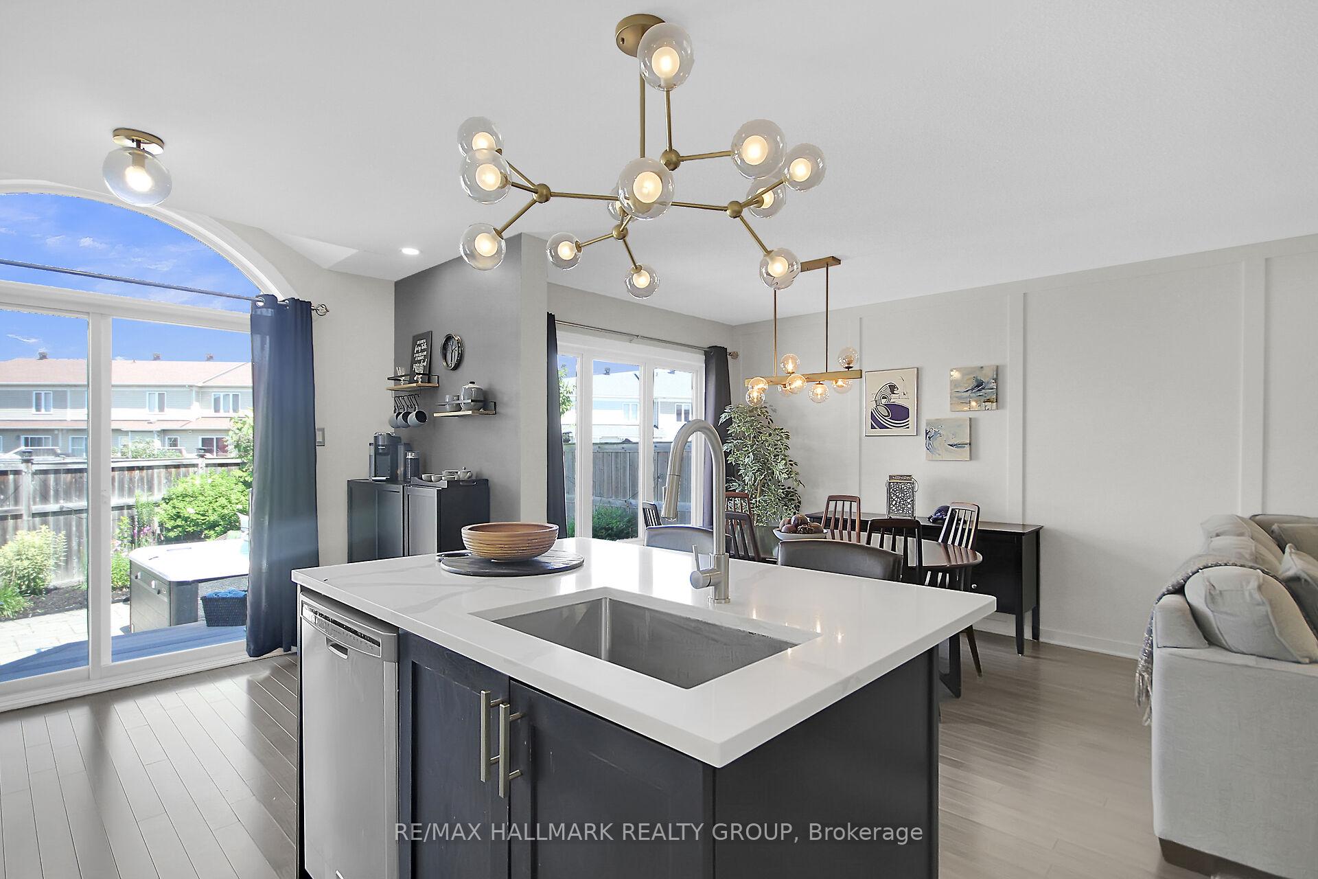 Photo 14 of 309 Balinroan Crescent, Ottawa, Barrhaven - Strandherd — HOMEH