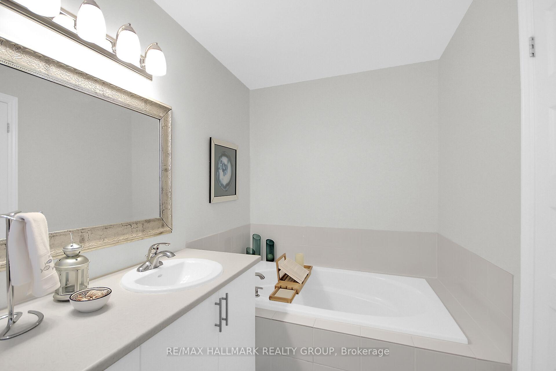 Photo 24 of 309 Balinroan Crescent, Ottawa, Barrhaven - Strandherd — HOMEH