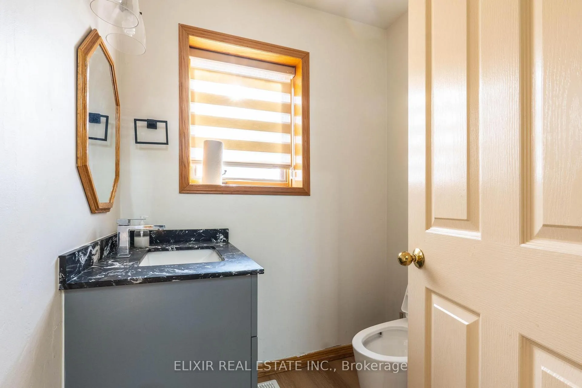 Photo 23 of 34 Brawton Drive, Caledon, Palgrave — HOMEH