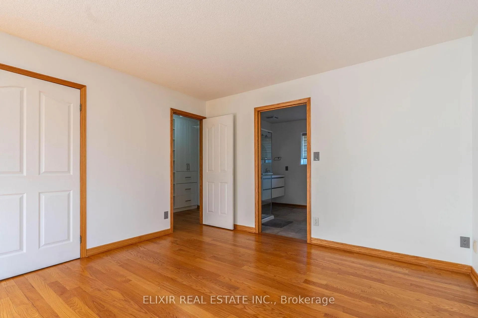 Photo 25 of 34 Brawton Drive, Caledon, Palgrave — HOMEH