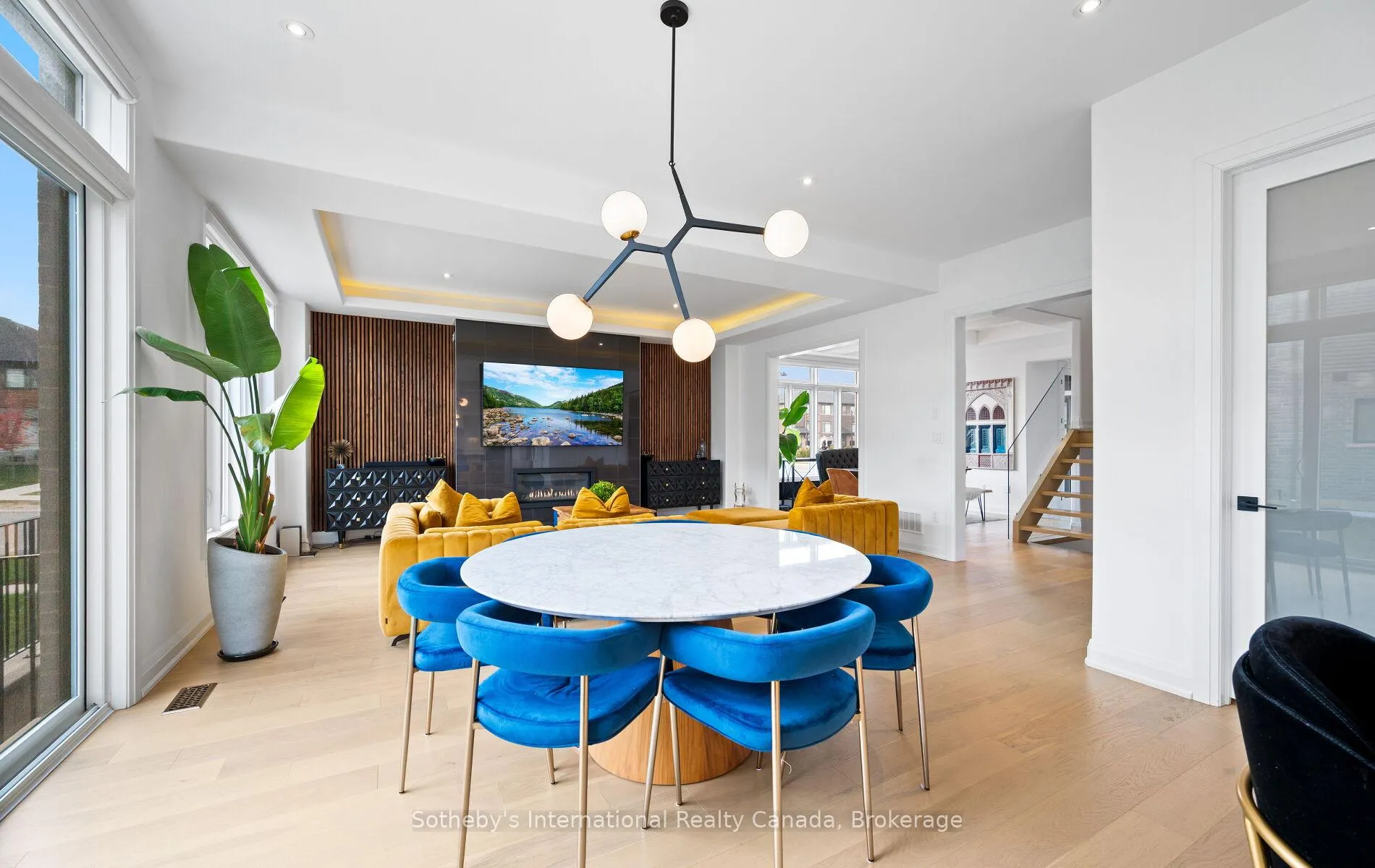 Photo 13 of 131 Daugaard Avenue, Brant, Paris — HOMEH
