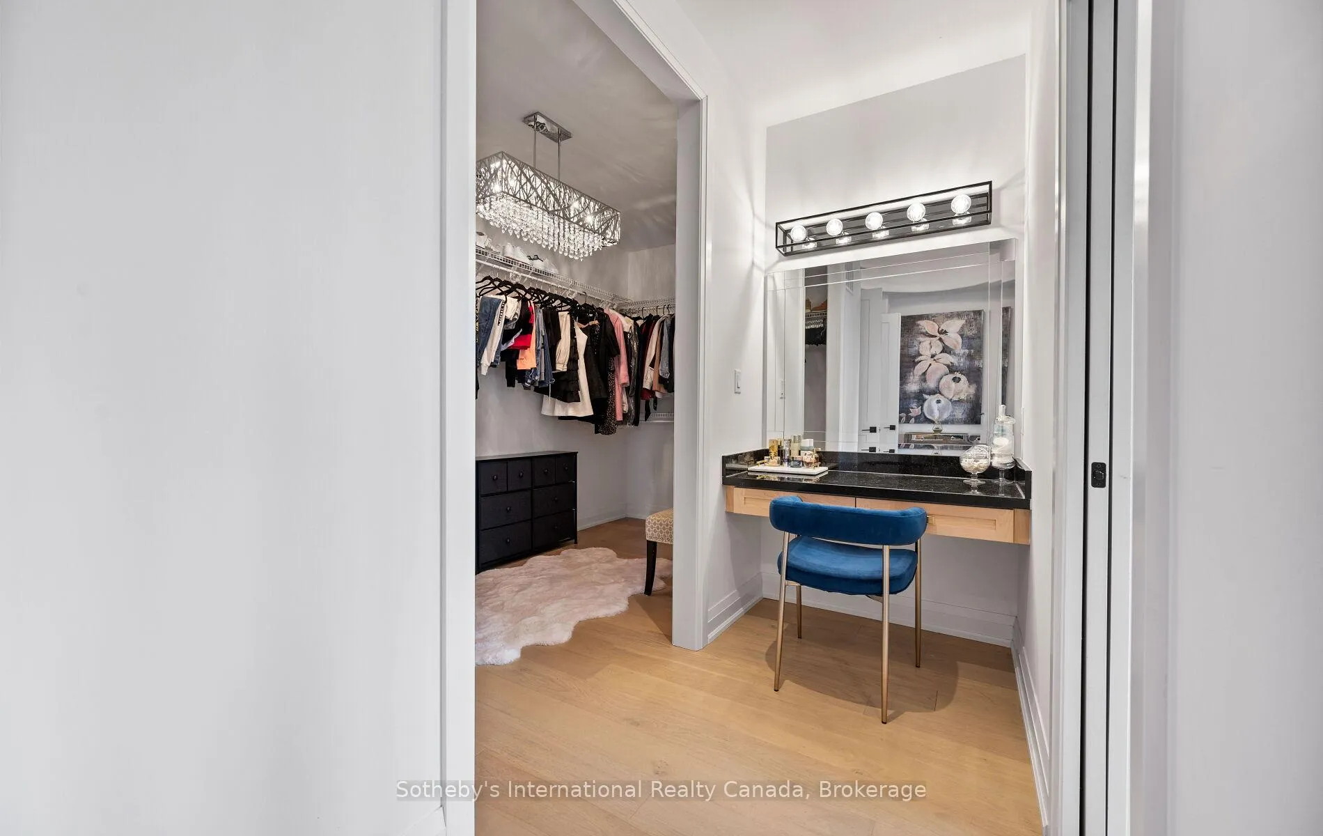 Photo 25 of 131 Daugaard Avenue, Brant, Paris — HOMEH