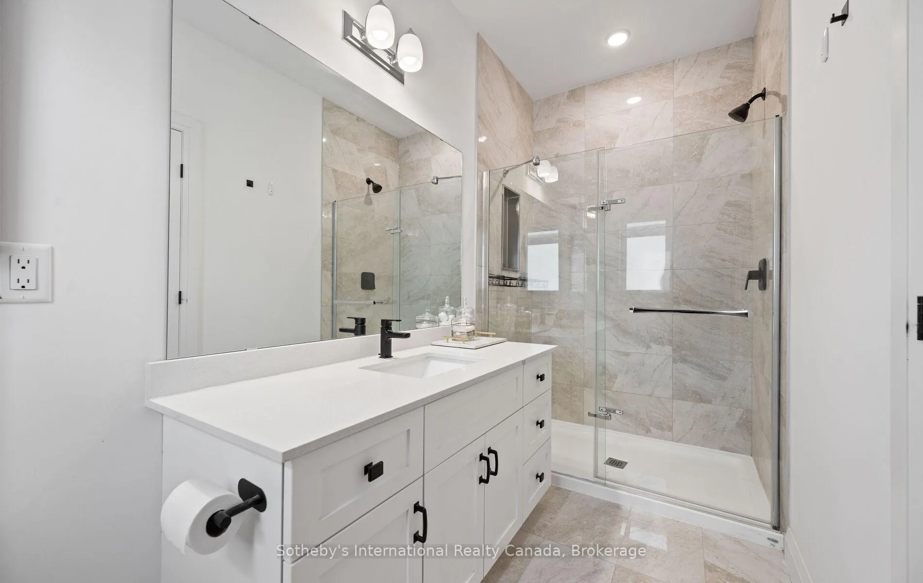 Photo 31 of 131 Daugaard Avenue, Brant, Paris — HOMEH