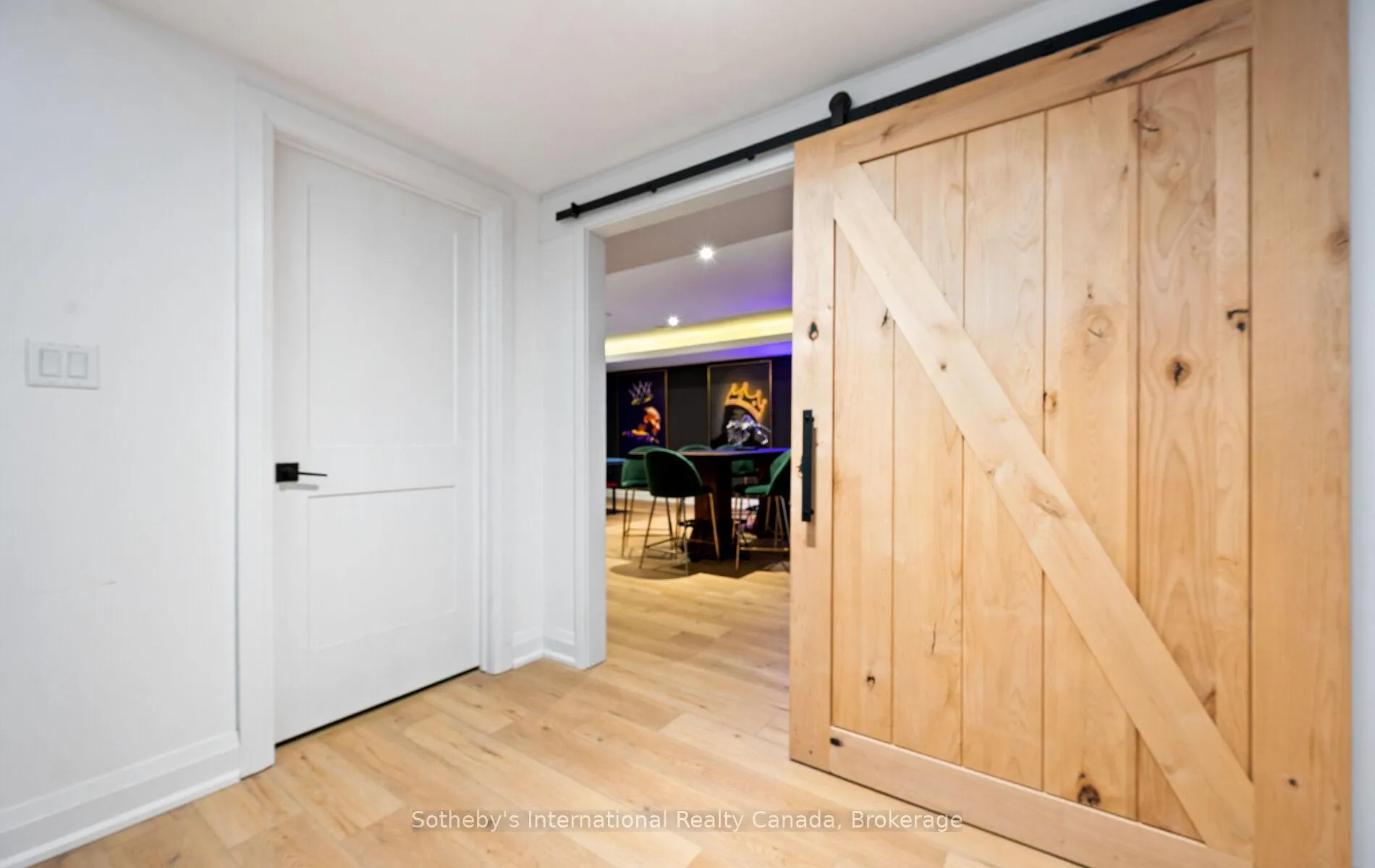 Photo 37 of 131 Daugaard Avenue, Brant, Paris — HOMEH