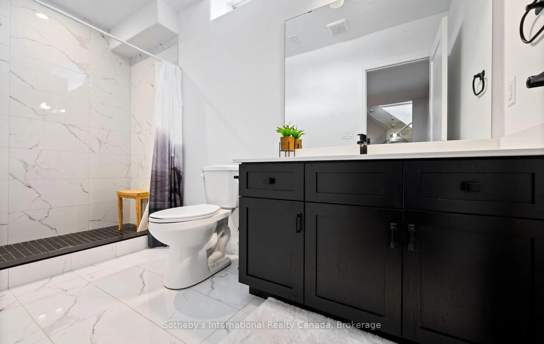 Photo 44 of 131 Daugaard Avenue, Brant, Paris — HOMEH