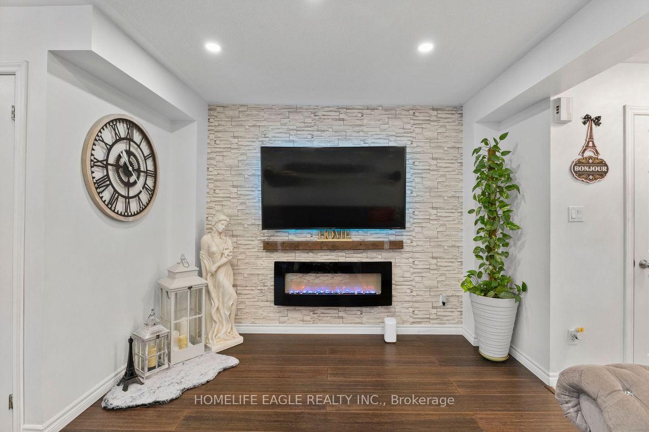 Photo 8 of 110 Gadwall Avenue, Barrie, Painswick South — HOMEH