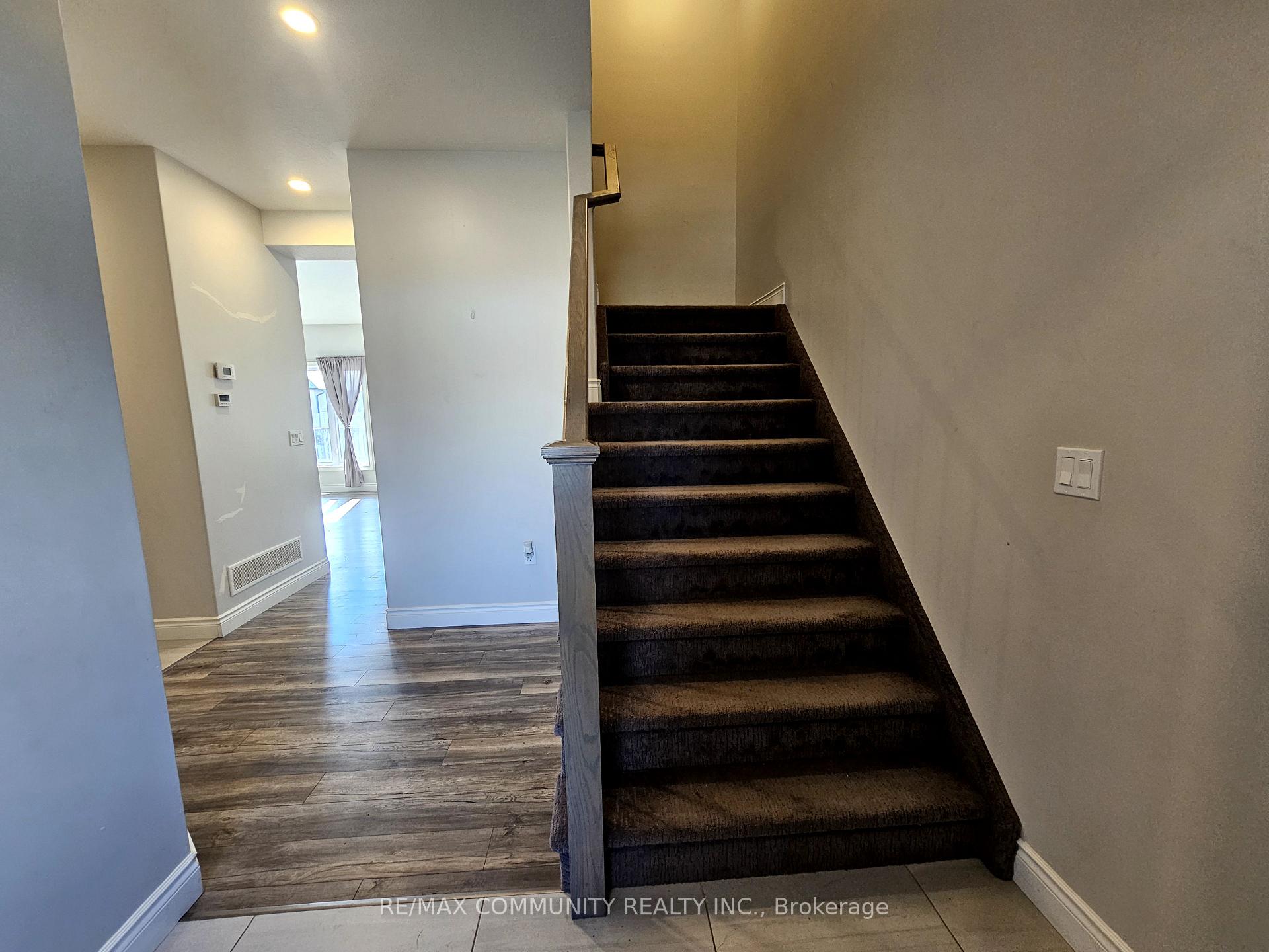 Photo 7 of 30 Cypress Drive, Belleville, Thurlow Ward — HOMEH