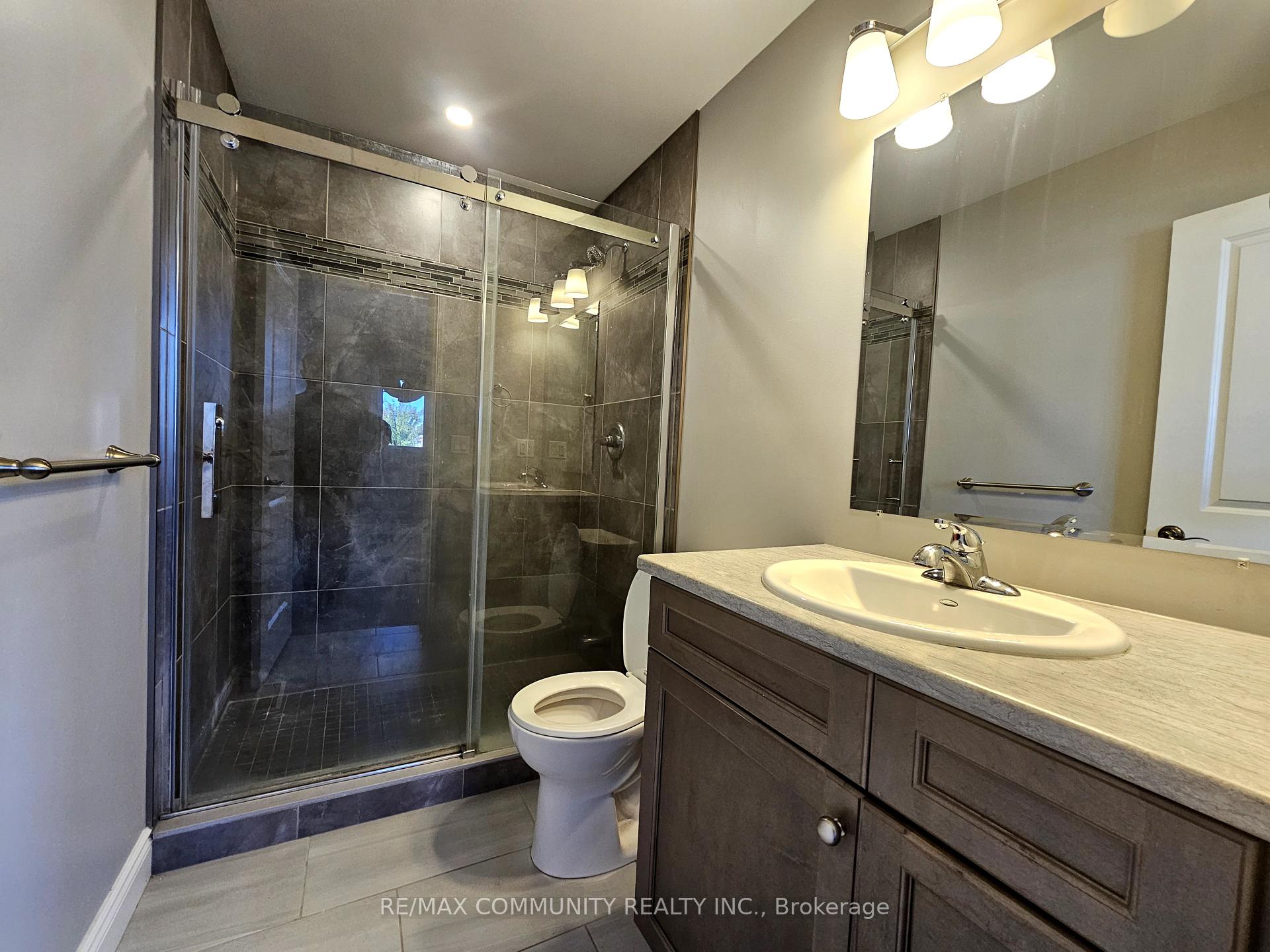 Photo 8 of 30 Cypress Drive, Belleville, Thurlow Ward — HOMEH