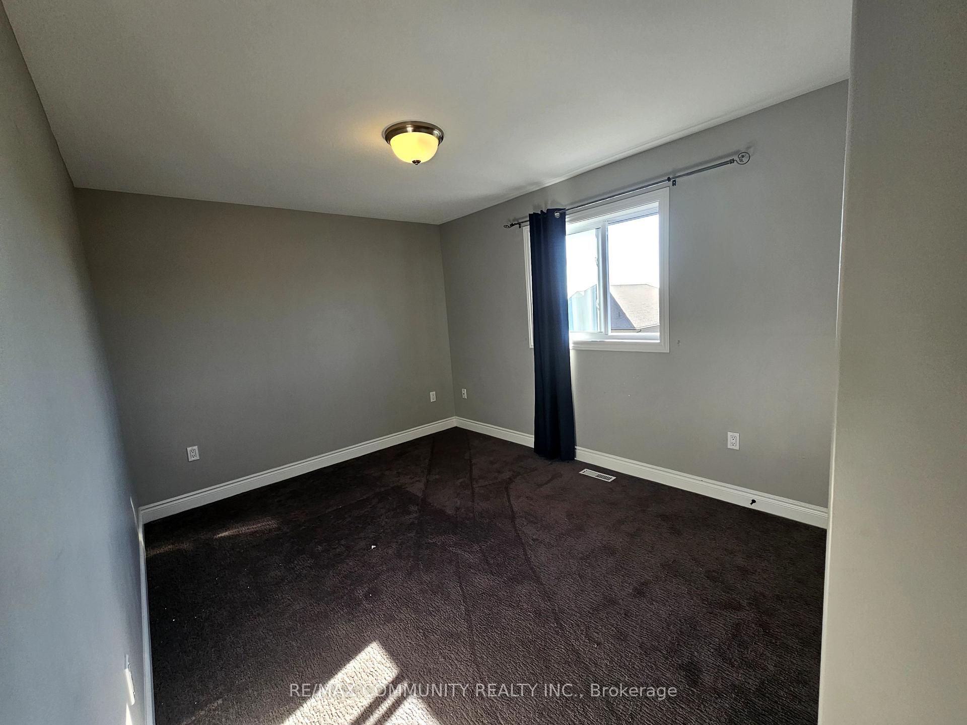 Photo 17 of 30 Cypress Drive, Belleville, Thurlow Ward — HOMEH