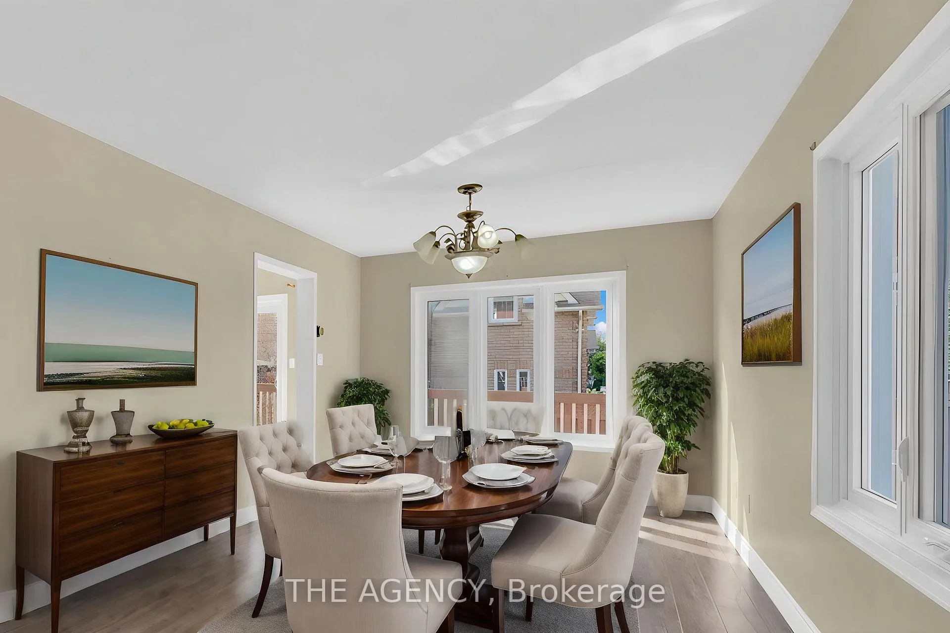 Photo 6 of 48 Zachary Drive, Brampton, Snelgrove — HOMEH