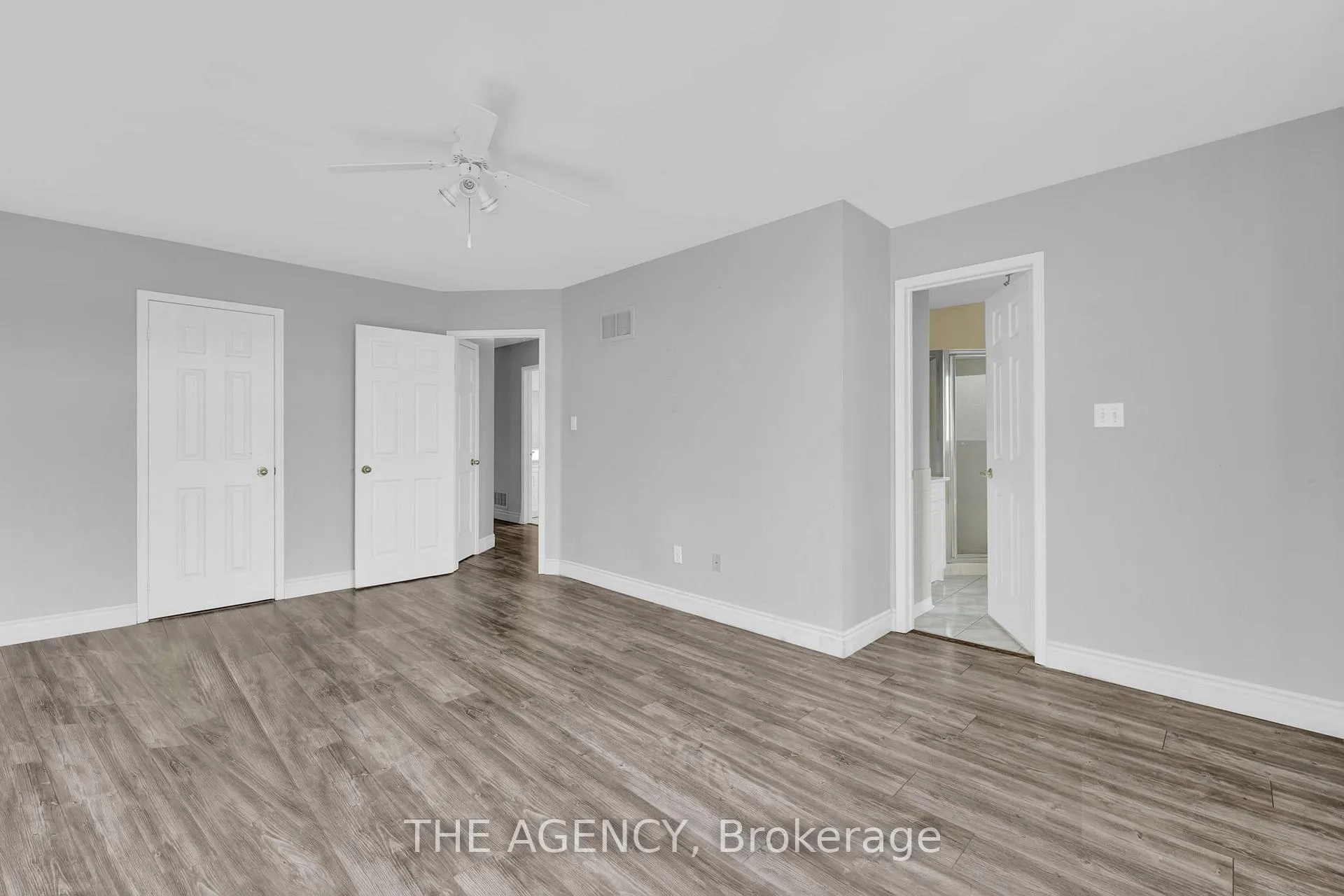 Photo 26 of 48 Zachary Drive, Brampton, Snelgrove — HOMEH