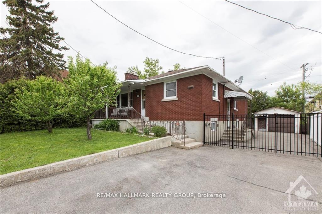 Front of Unit UNIT A, 1347 Dorchester Avenue