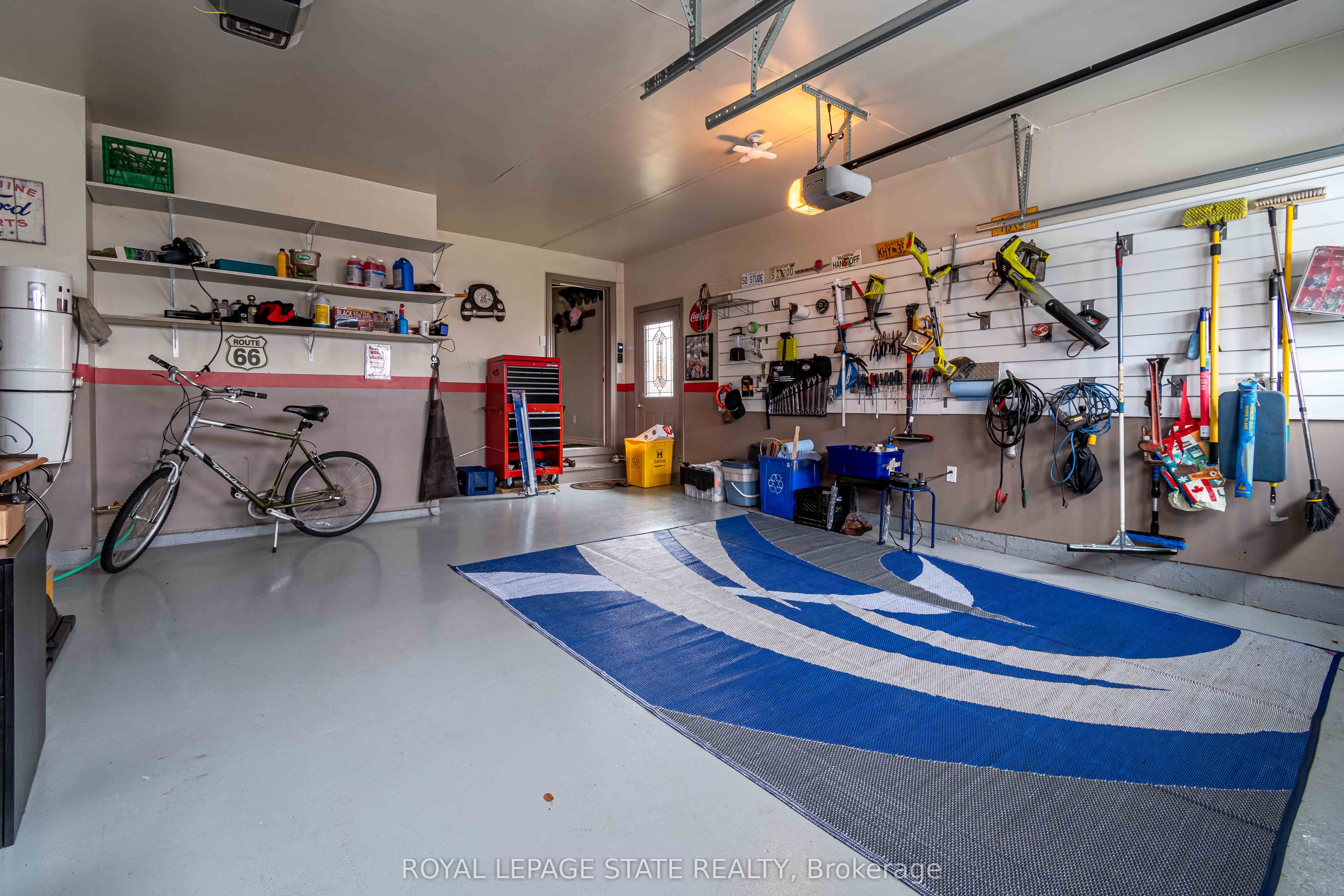 Photo 80 of 46 Hawkswood Trail, Hamilton, Carpenter — HOMEH