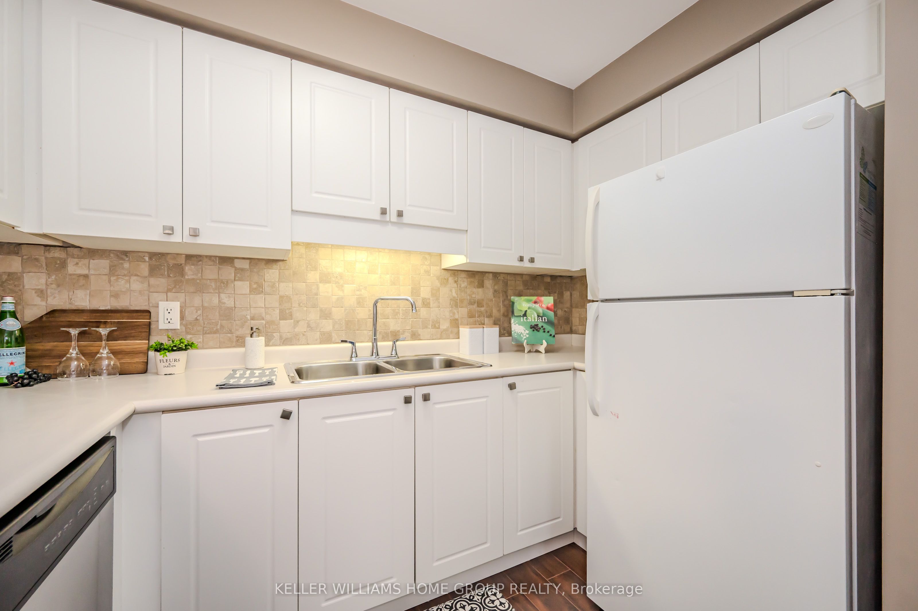 Photo 54 of Unit 77, 920 Edinburgh Road S, Guelph, Kortright West — HOMEH