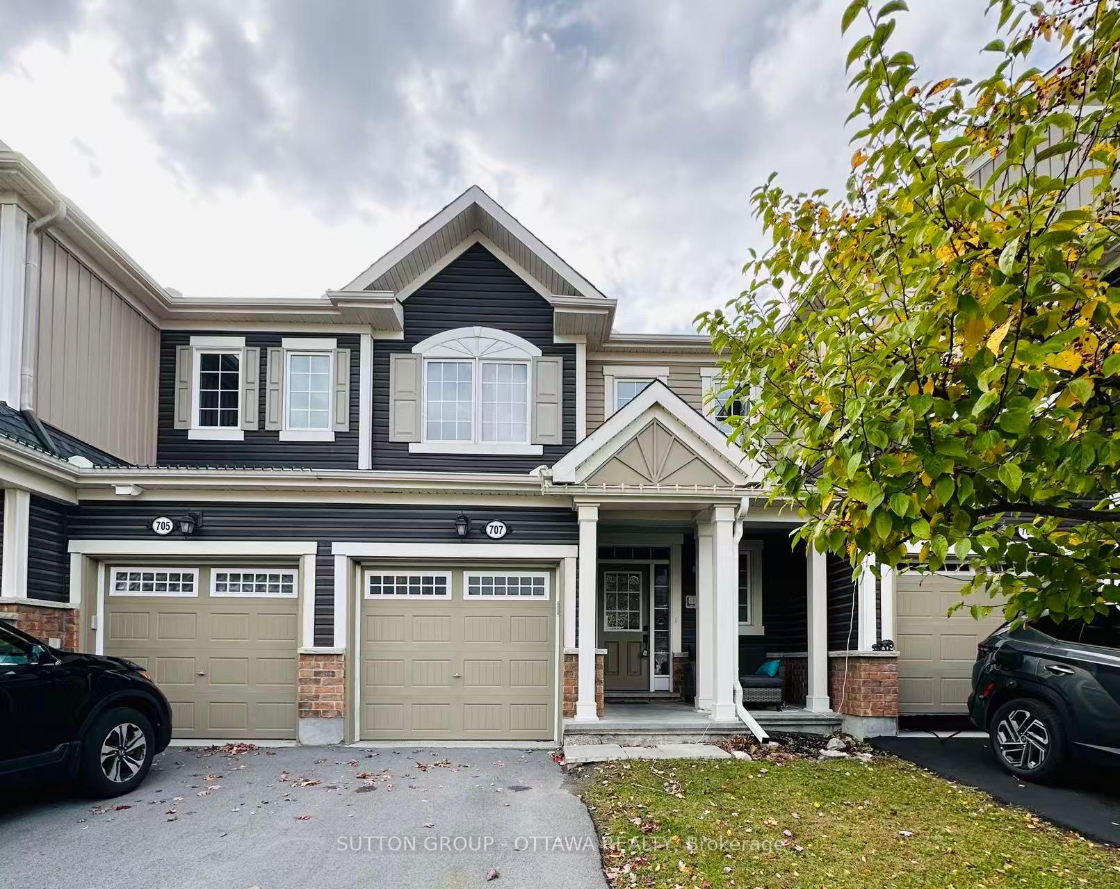 Photo 1 of 707 Logperch Circle, Ottawa, Barrhaven - Half Moon Bay — HOMEH