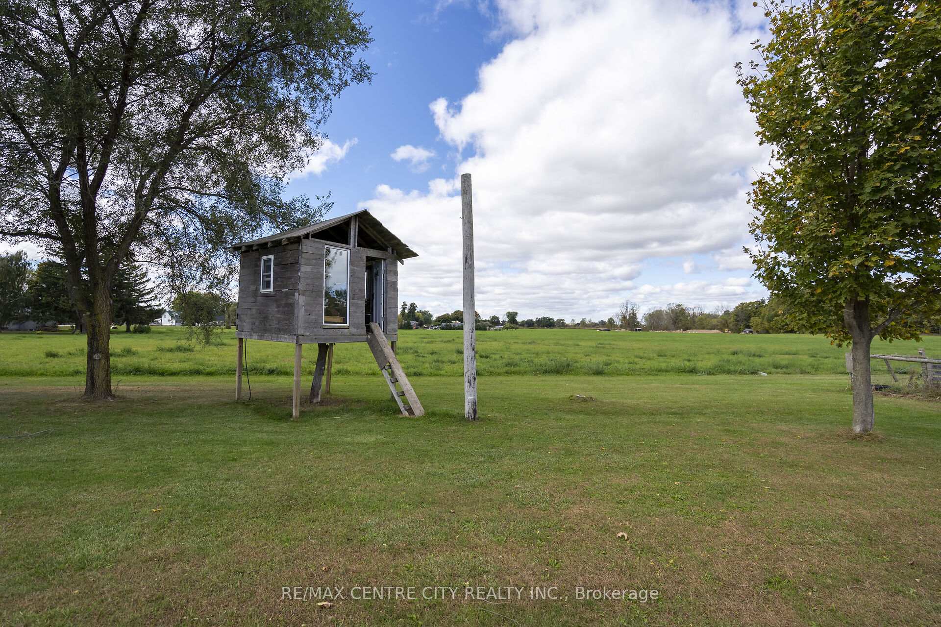 Photo 10 of 53680 Heritage Line, Bayham, Richmond — HOMEH