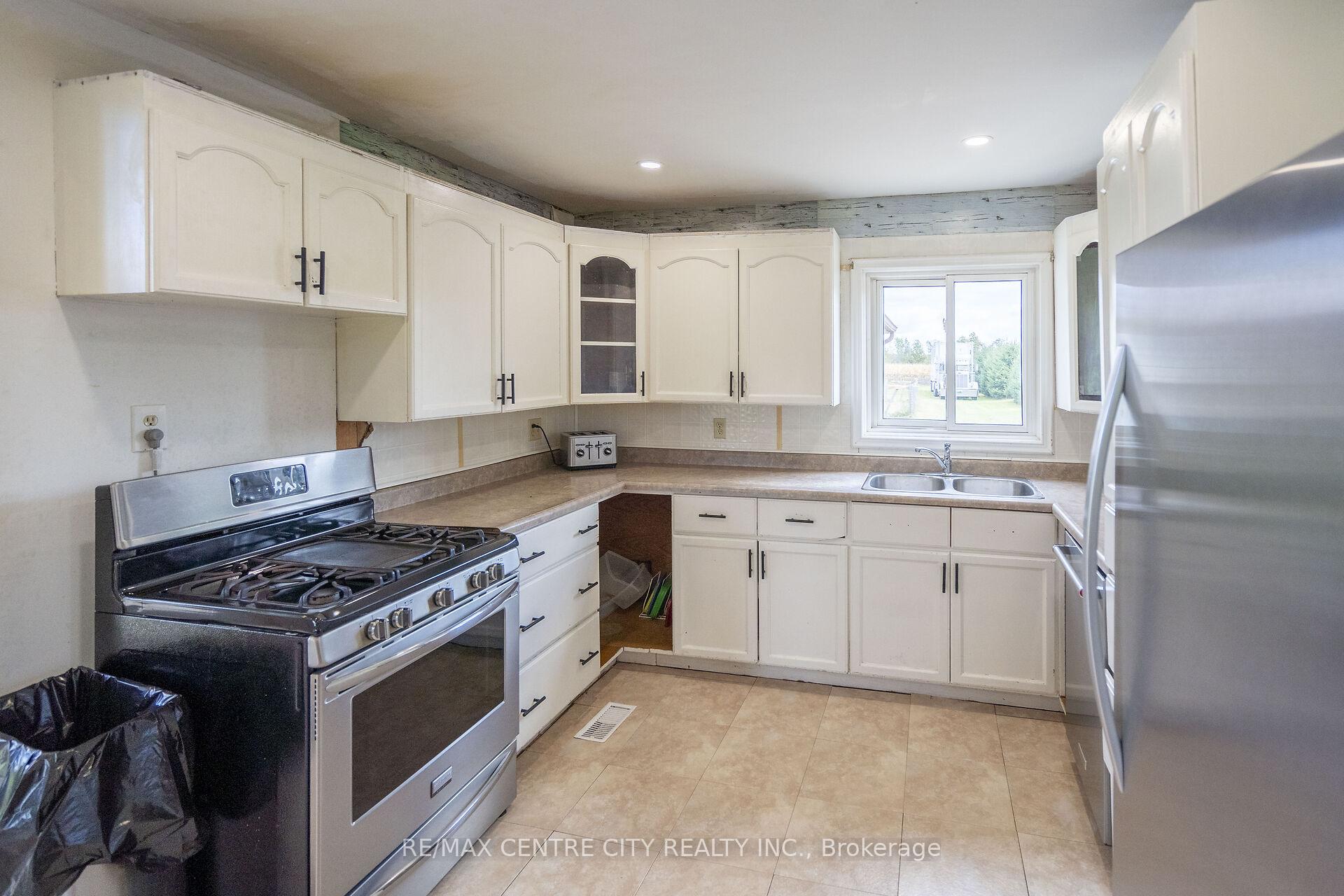Photo 21 of 53680 Heritage Line, Bayham, Richmond — HOMEH