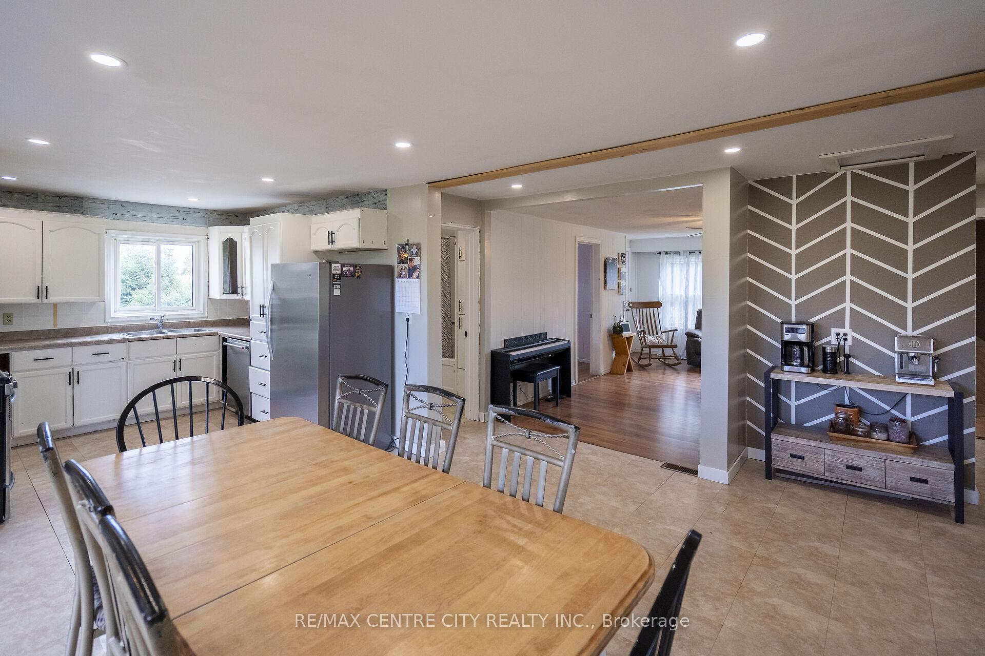 Photo 22 of 53680 Heritage Line, Bayham, Richmond — HOMEH