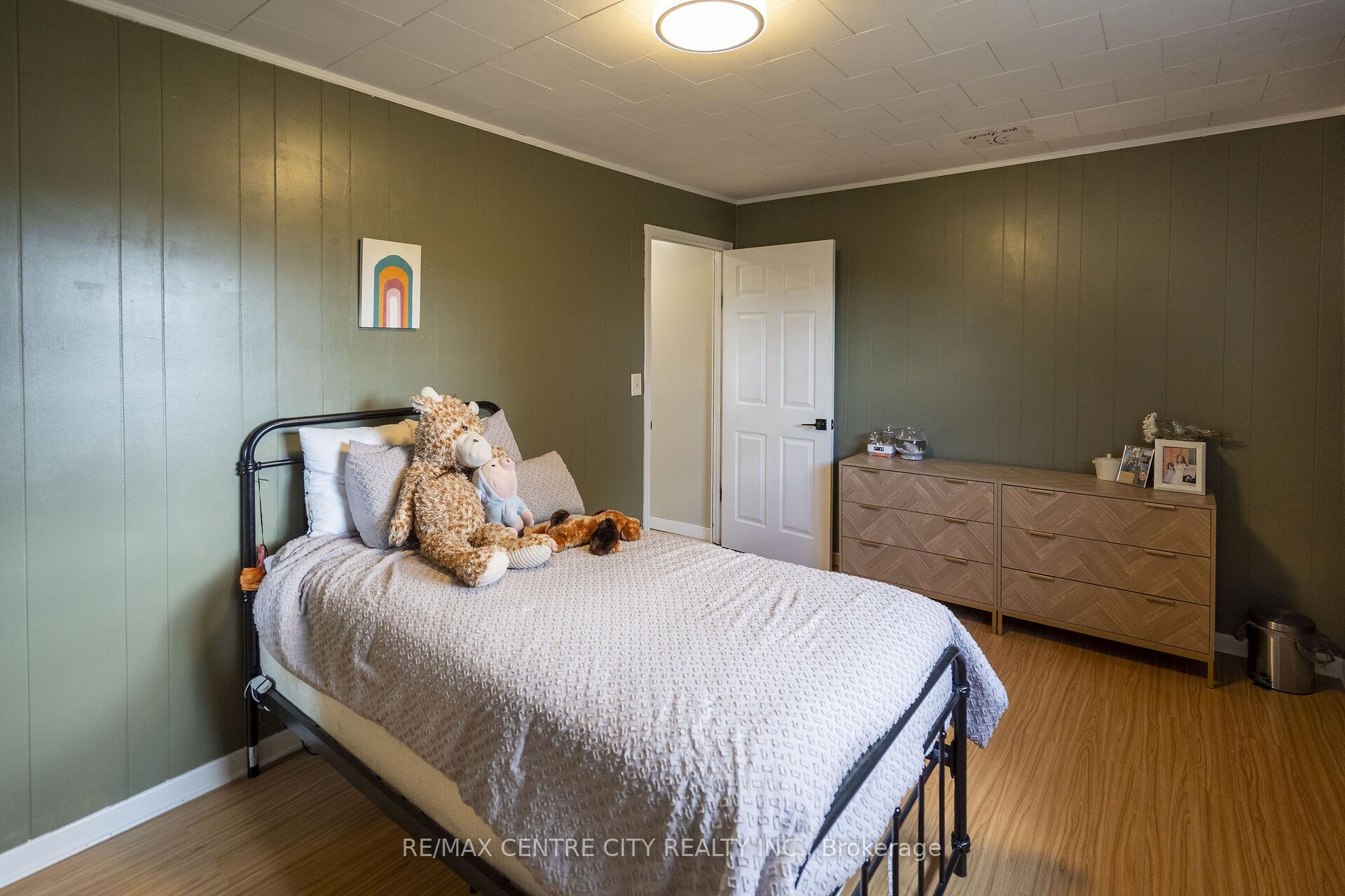 Photo 27 of 53680 Heritage Line, Bayham, Richmond — HOMEH