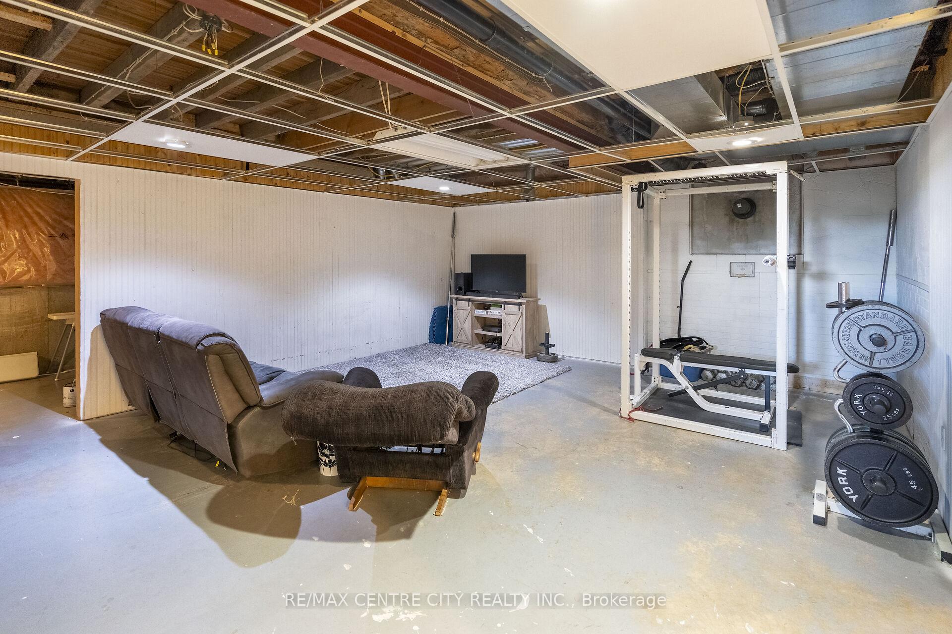 Photo 32 of 53680 Heritage Line, Bayham, Richmond — HOMEH