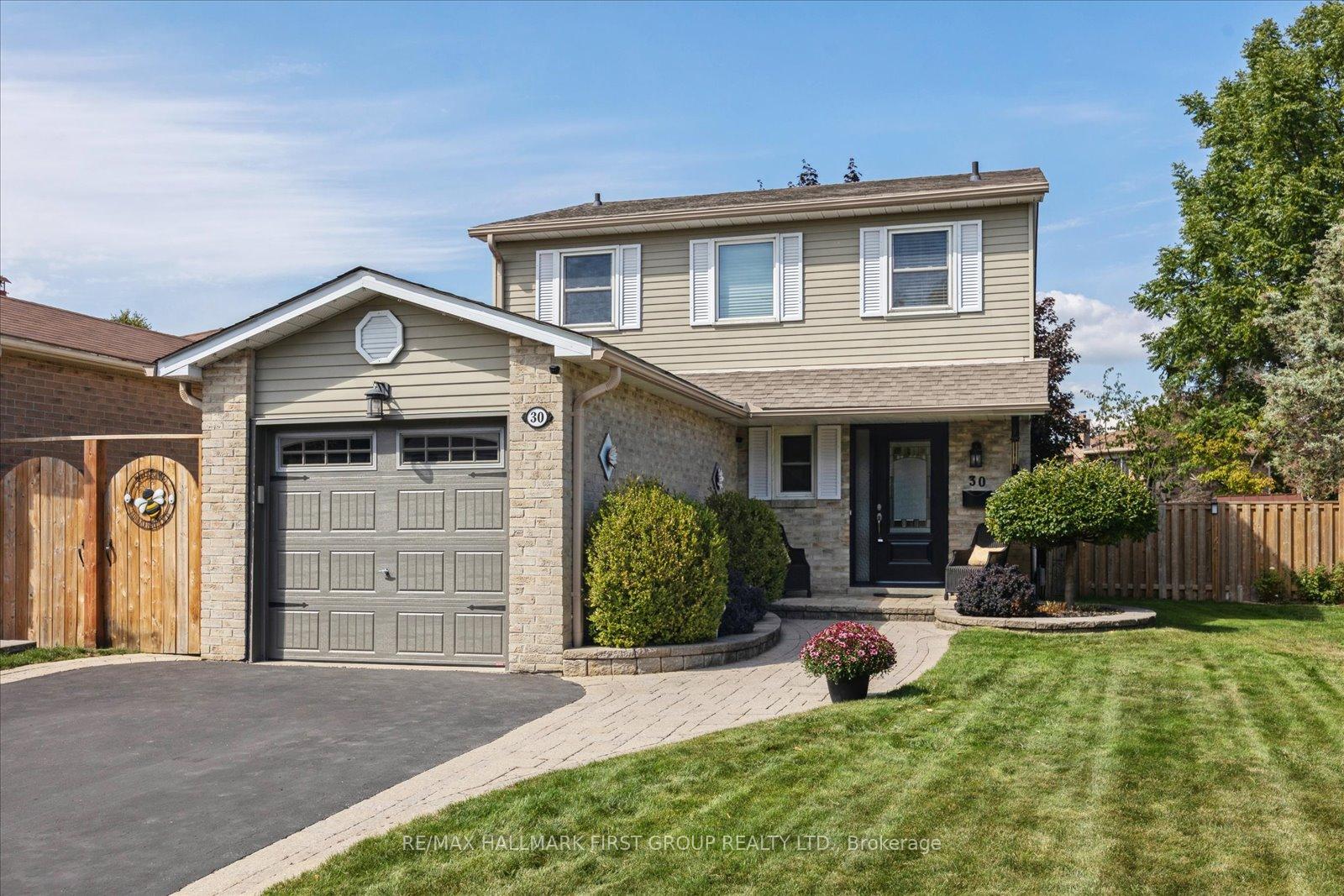 Photo 13 of 30 Mandrake Street, Ajax, Central — HOMEH