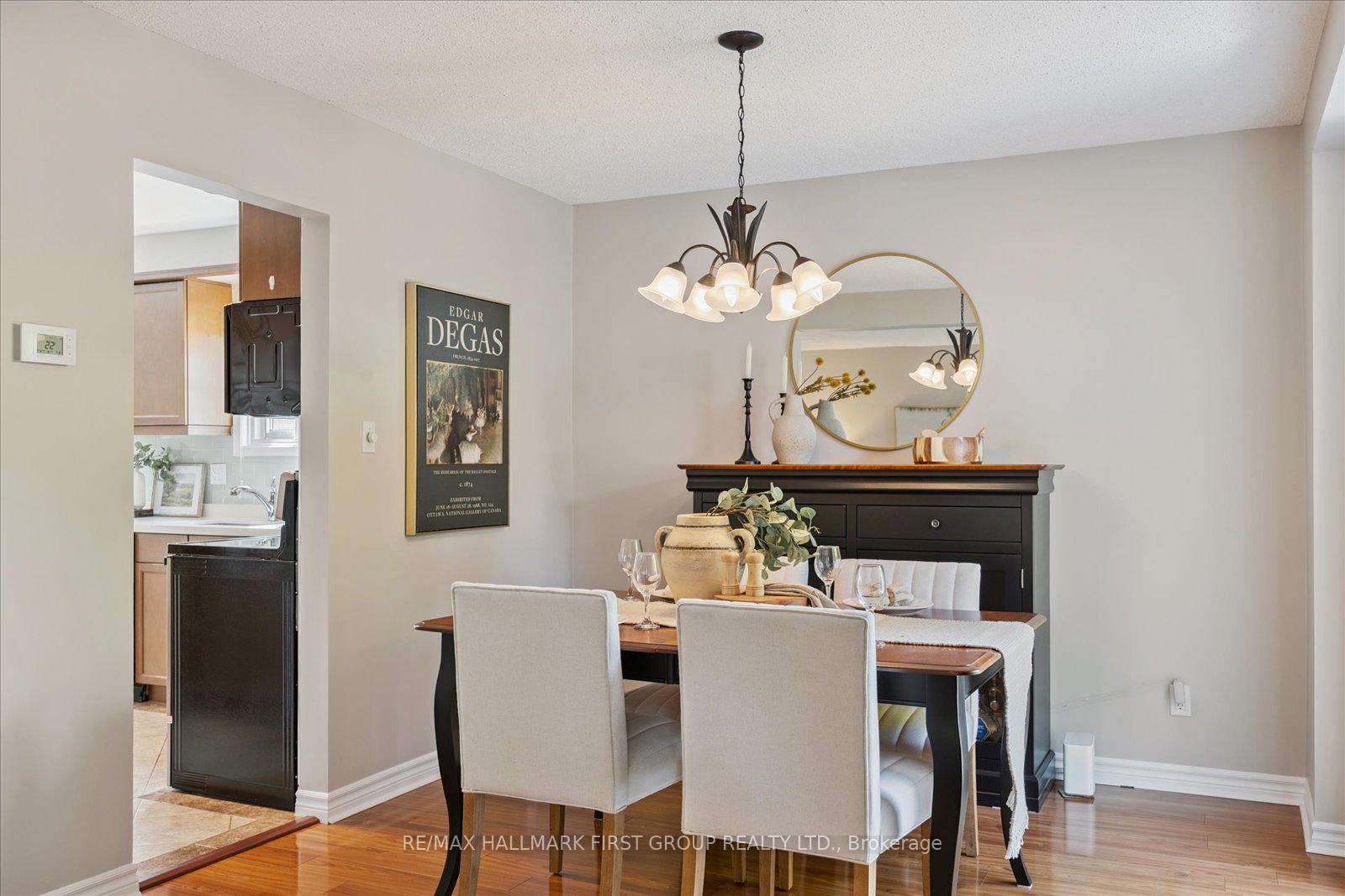 Photo 10 of 30 Mandrake Street, Ajax, Central — HOMEH